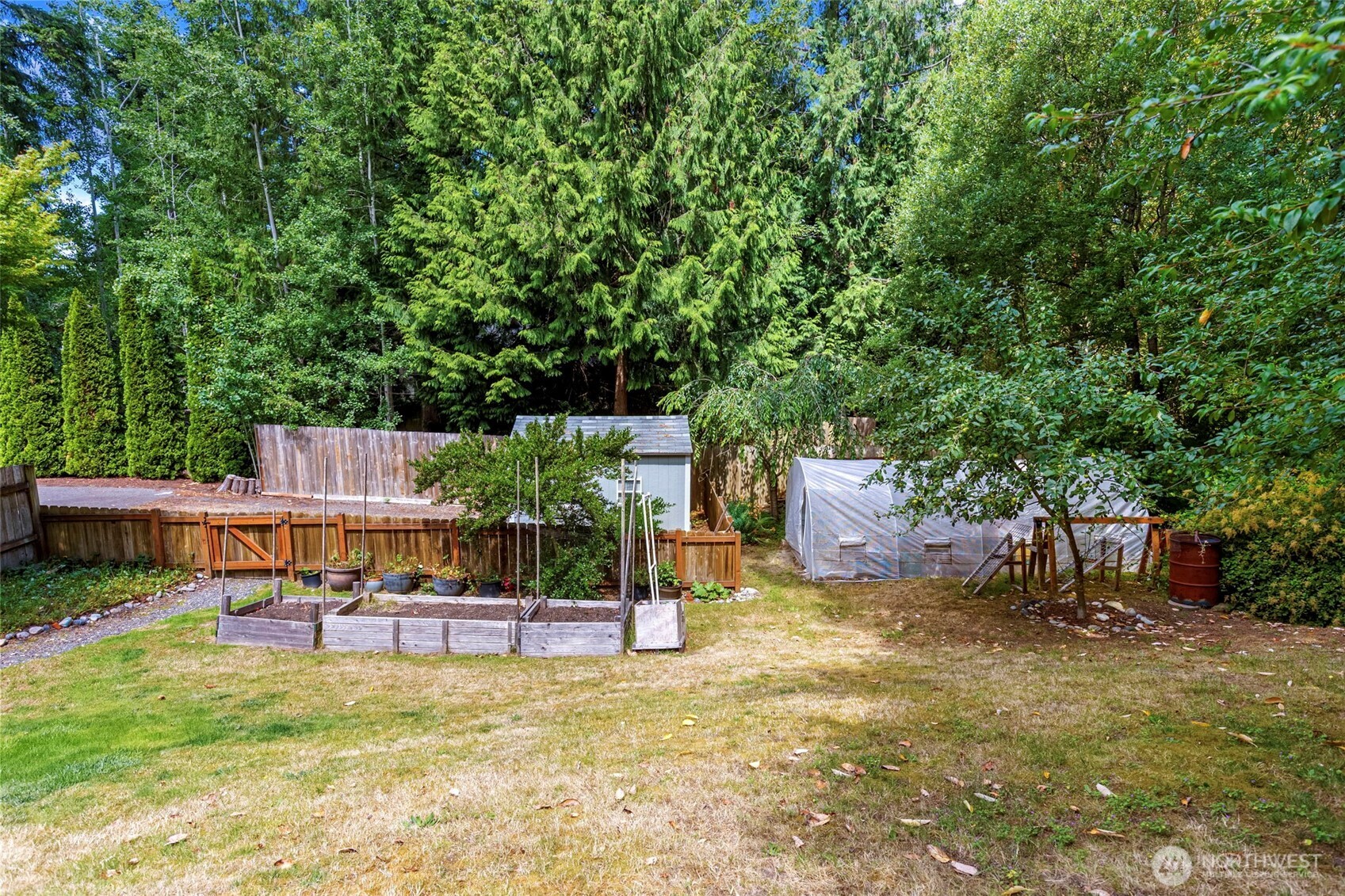 155 Louisa Street Property Photo 34