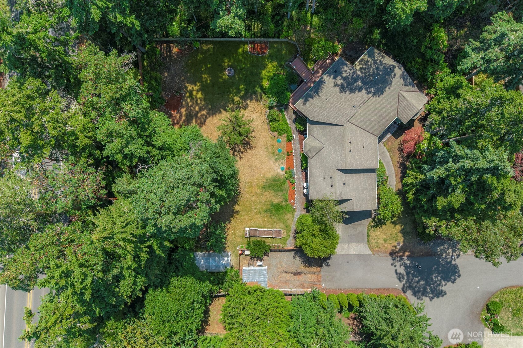 155 Louisa Street Property Photo 39