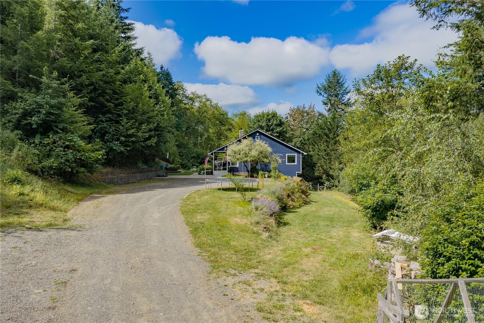 27915 Ne Thompson Circle Property Photo 4