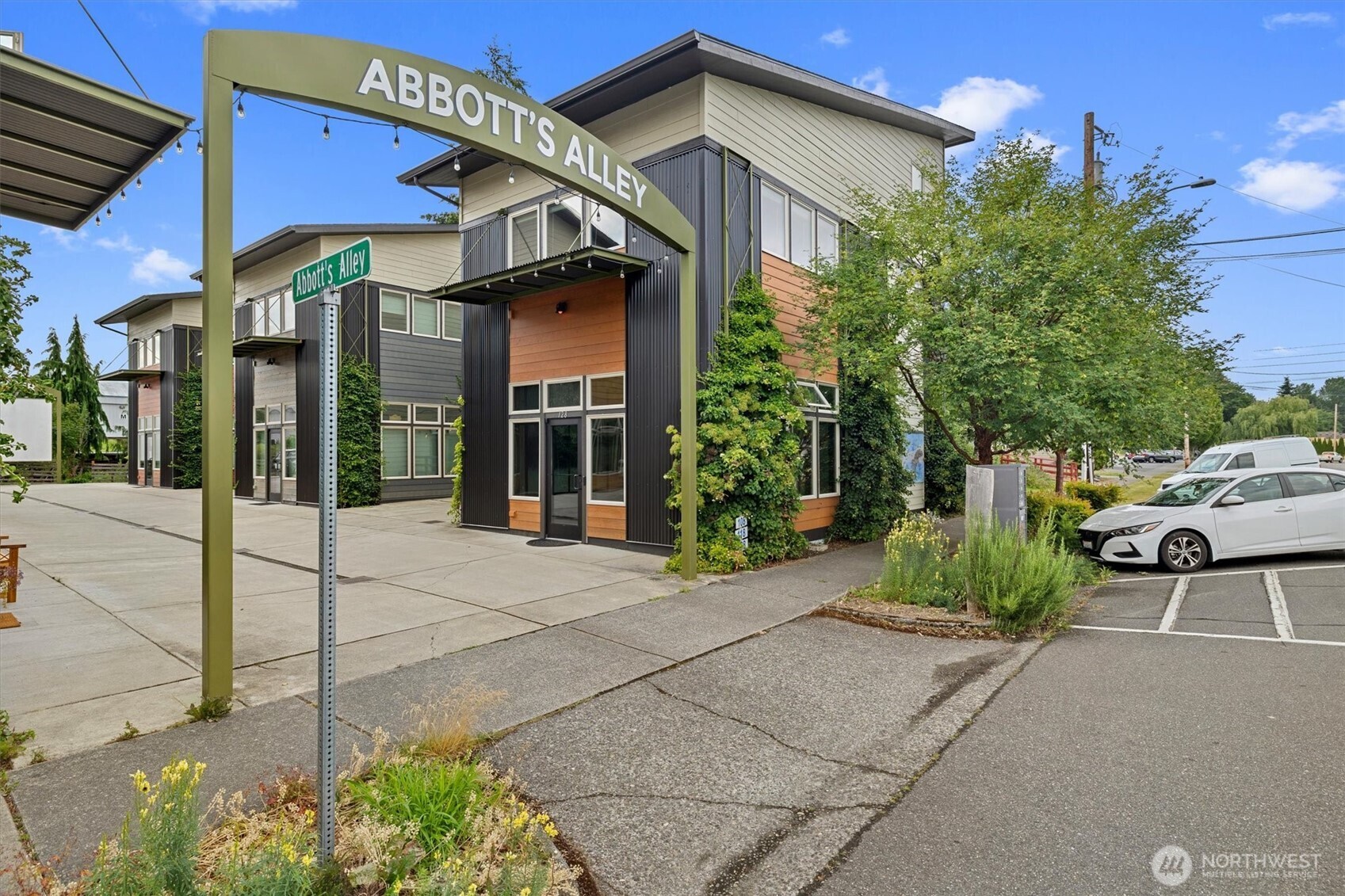 128 Abbott's Alley Property Photo 1
