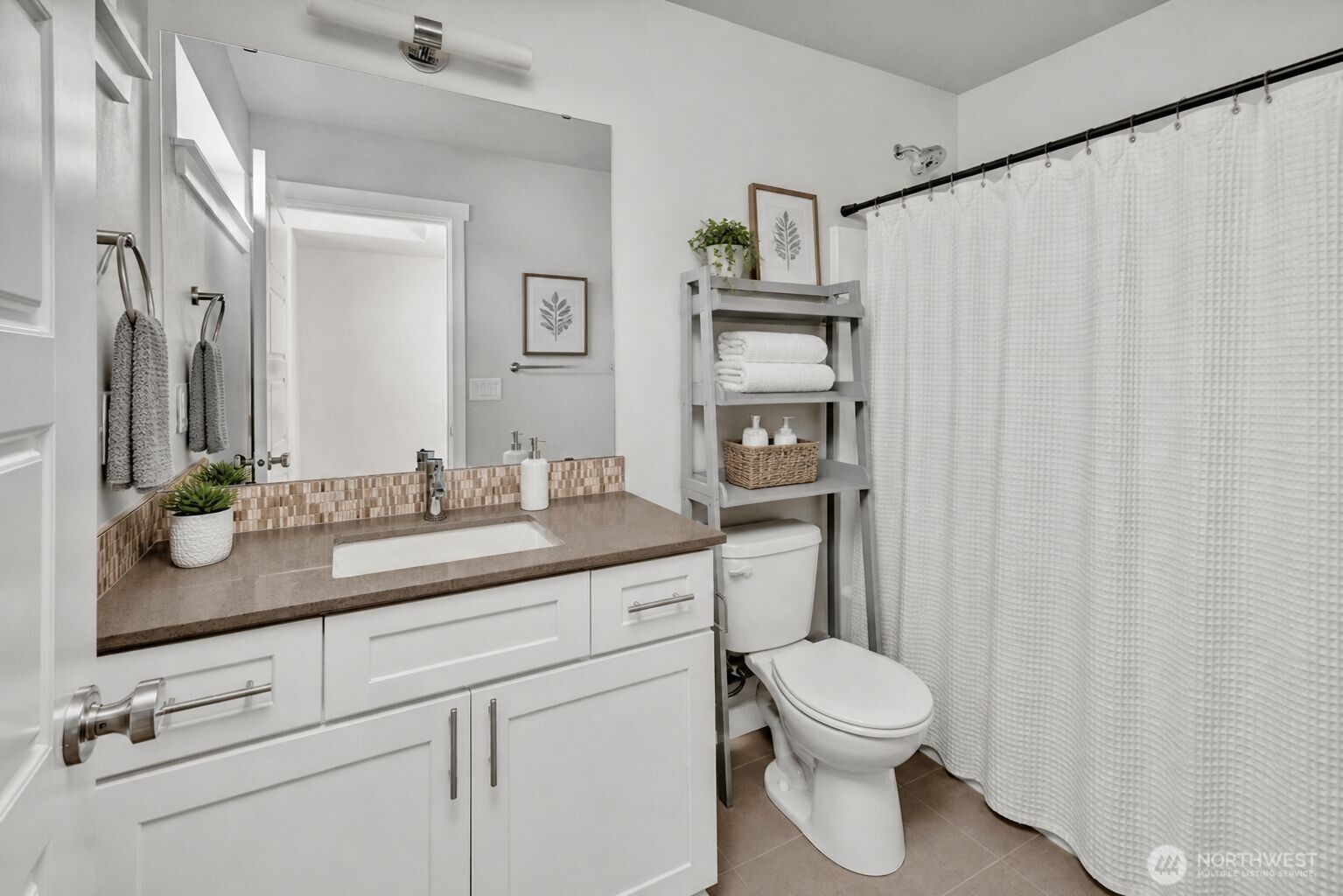 19225 Damson Road D2 Property Photo 17
