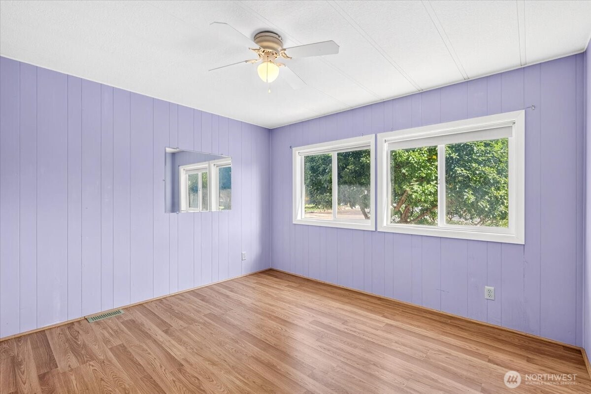 202 Marshall Street Property Photo 30