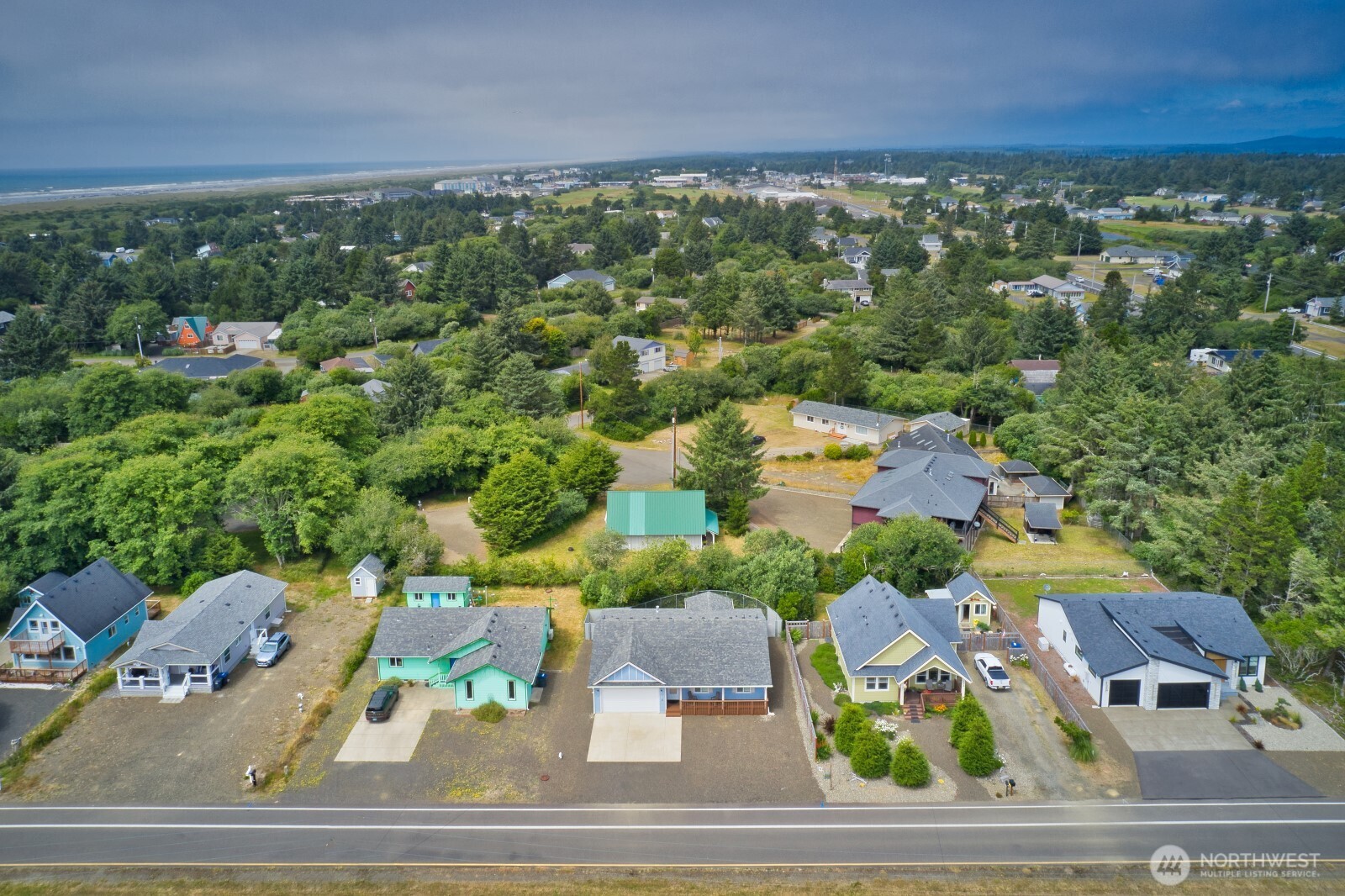 118 Pacific Boulevard Property Photo 4