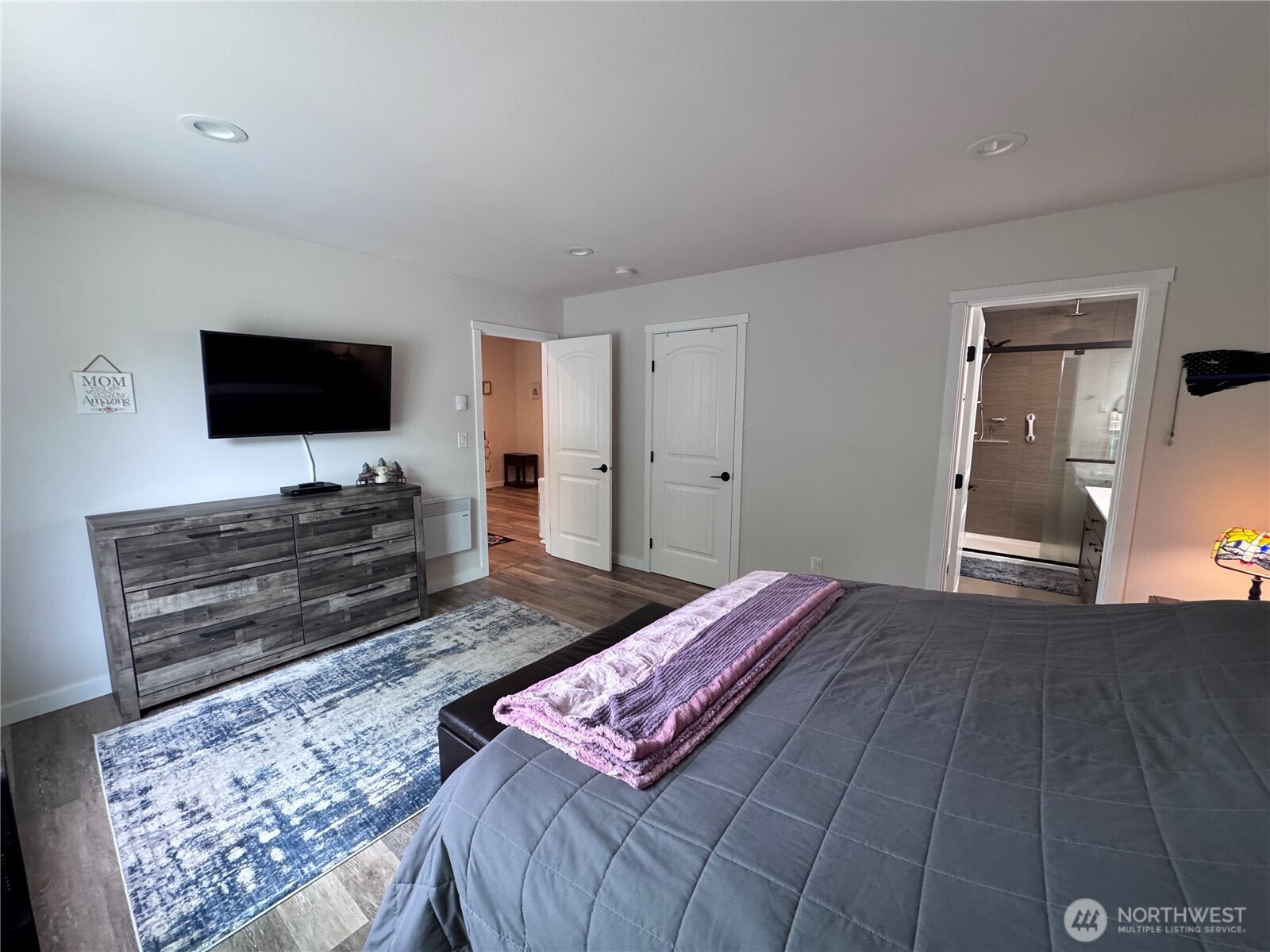 118 Pacific Boulevard Property Photo 12