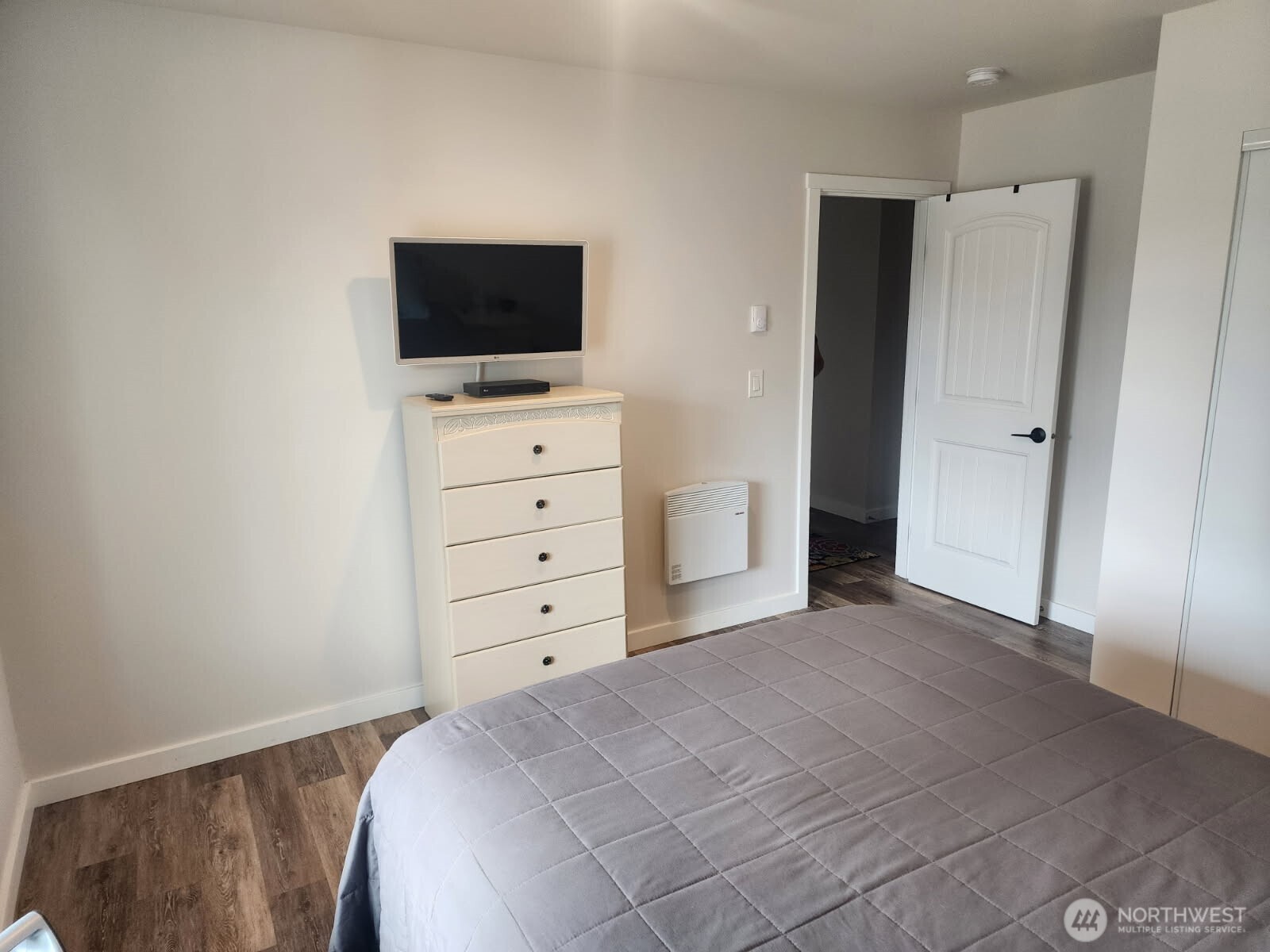 118 Pacific Boulevard Property Photo 16