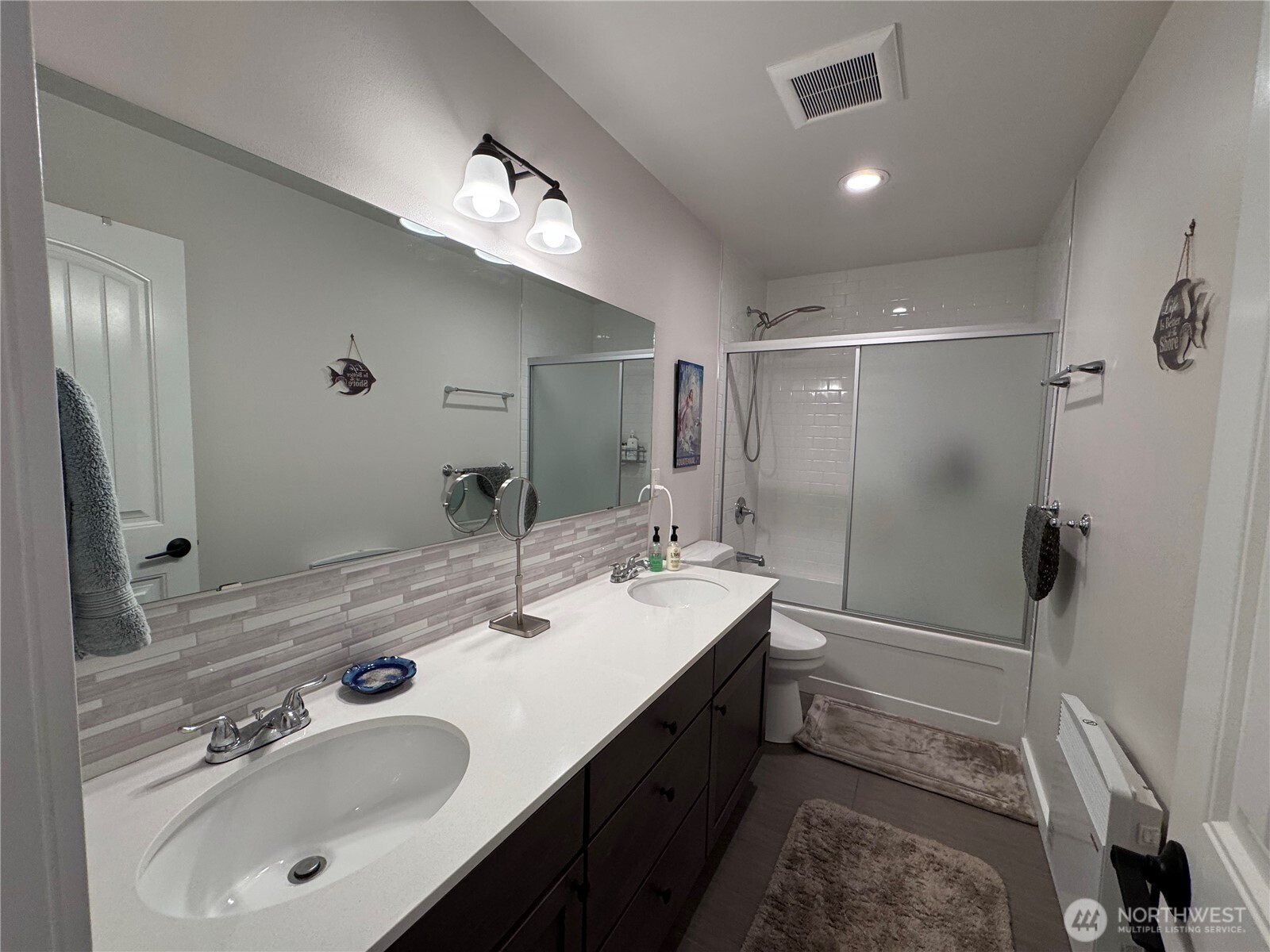 118 Pacific Boulevard Property Photo 17