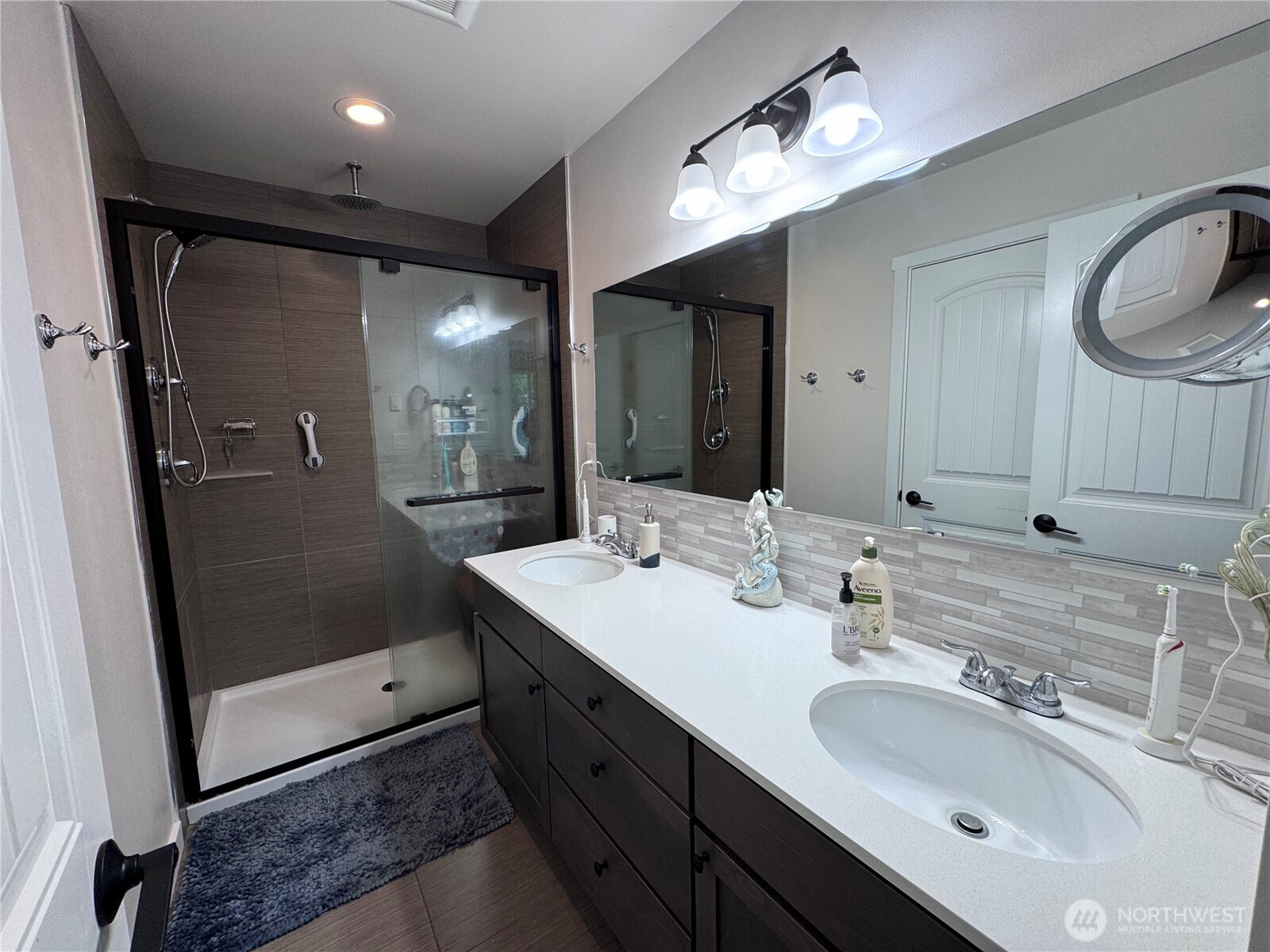 118 Pacific Boulevard Property Photo 30
