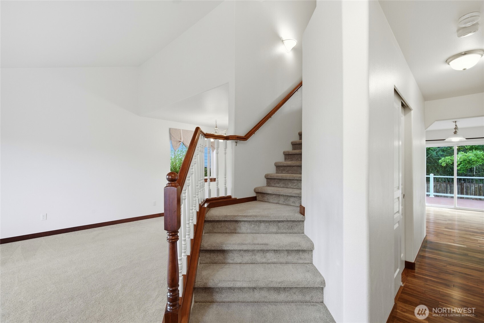 20122 194th Avenue Property Photo 5