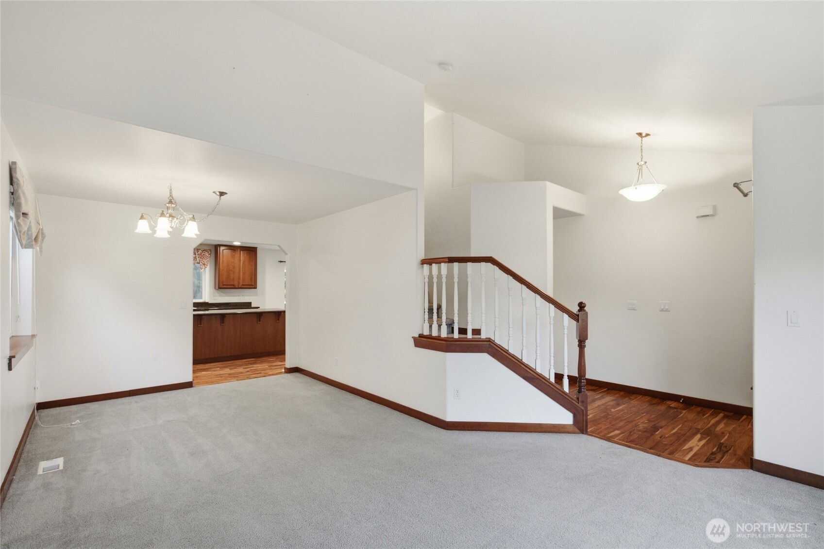 20122 194th Avenue Property Photo 6