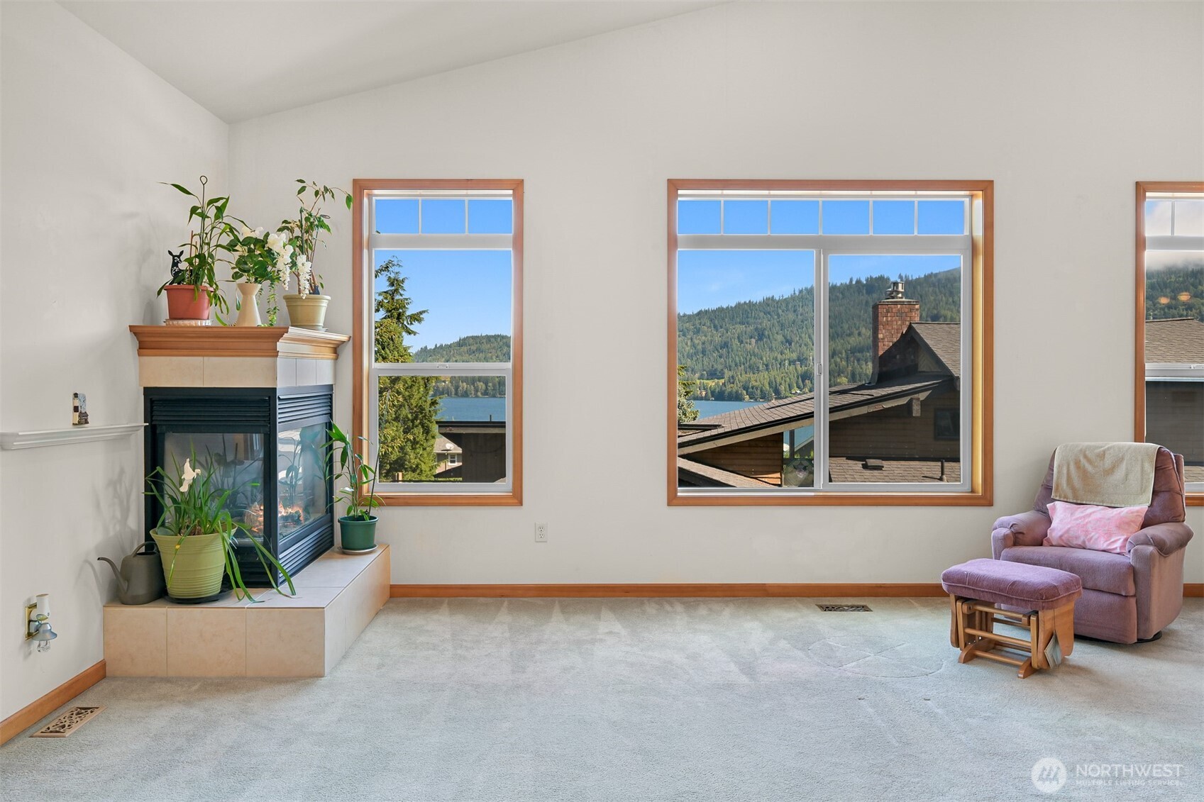 10 Offshore Court Property Photo 4