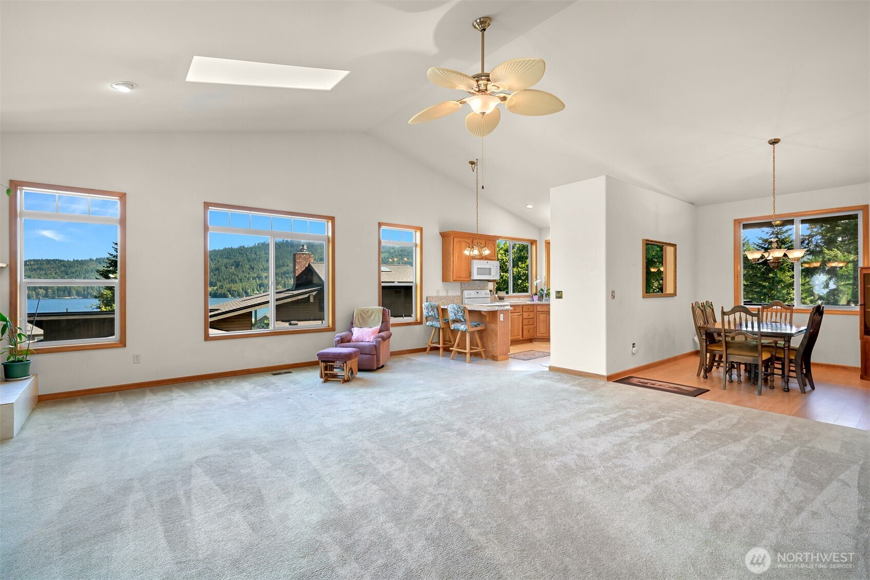 10 Offshore Court Property Photo 6