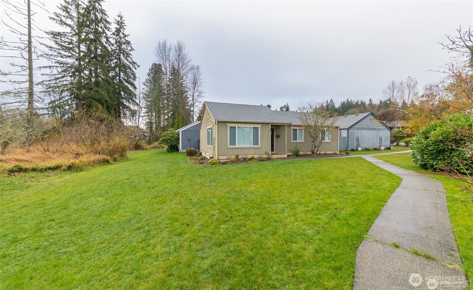 1426 128th Drive Property Photo 3