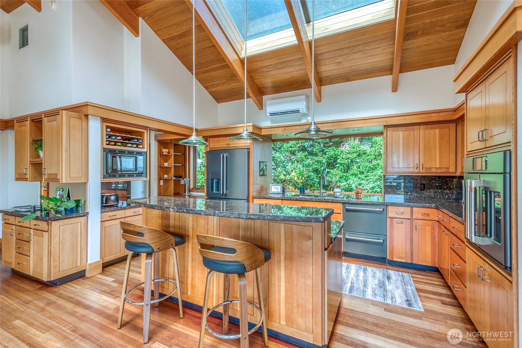 421 Scott Hill Drive Property Photo 13