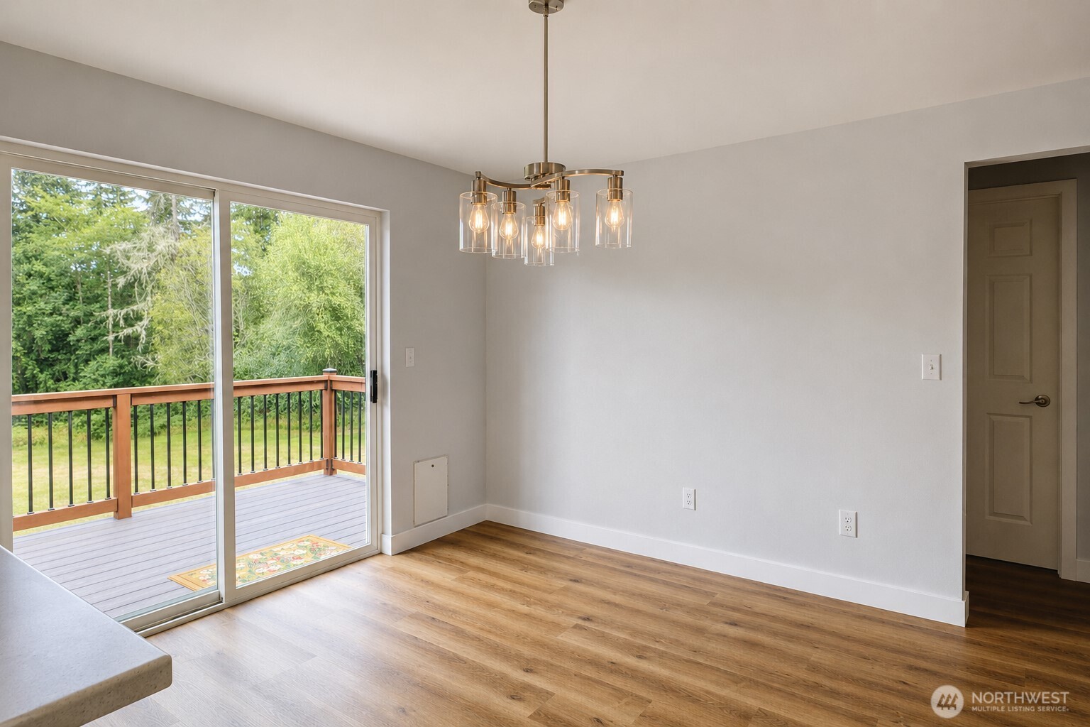 8410 Kaster Drive Property Photo 10