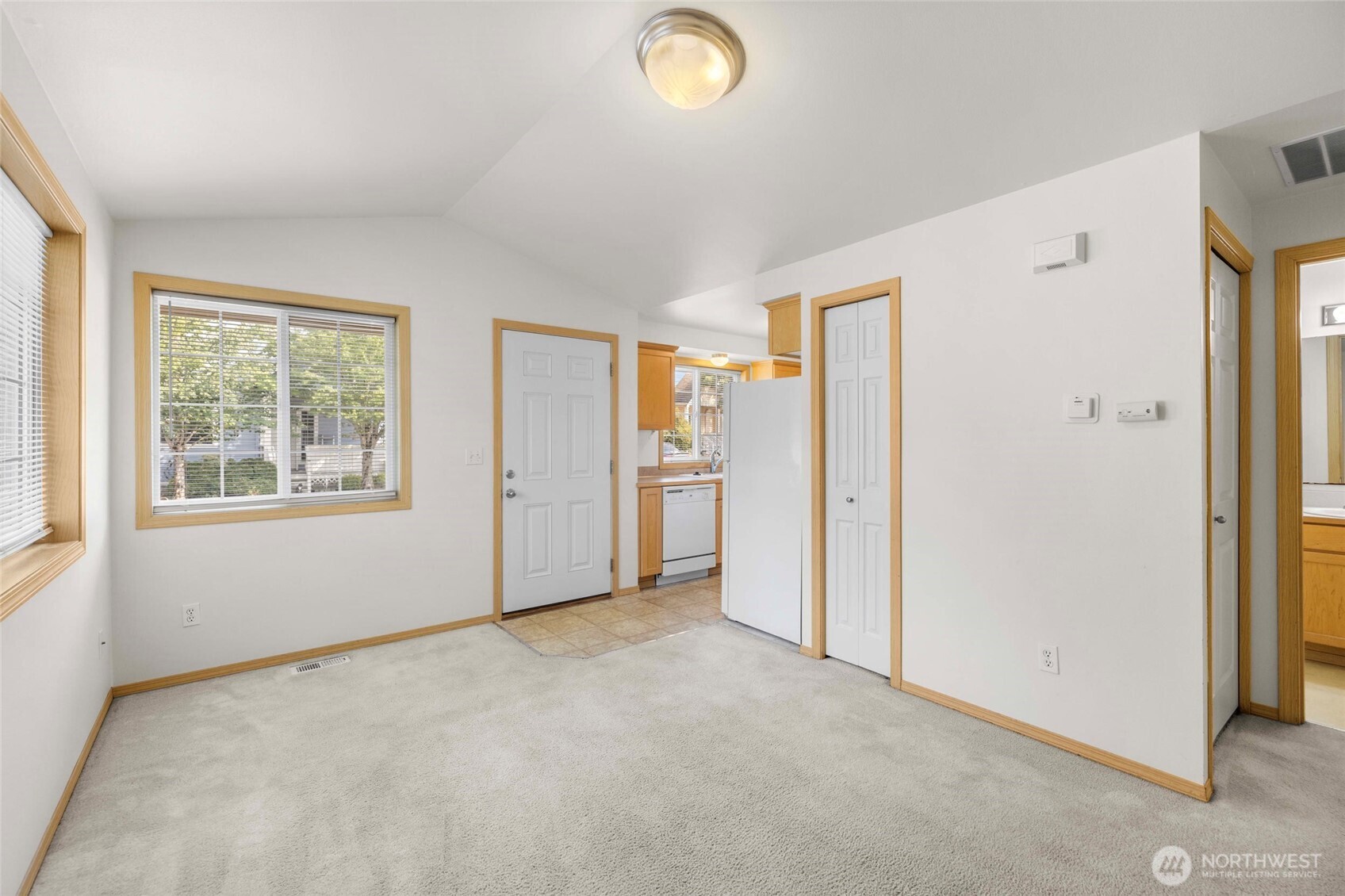 1320 Wildflower Way Property Photo 12