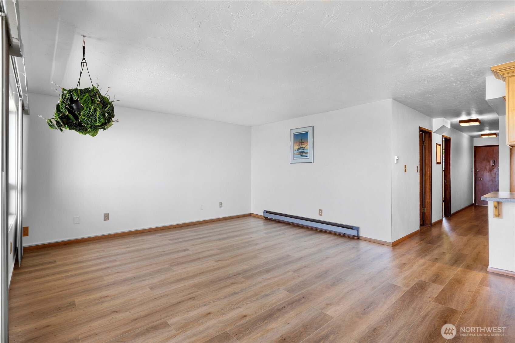 415 N State Street 406 Property Photo 14