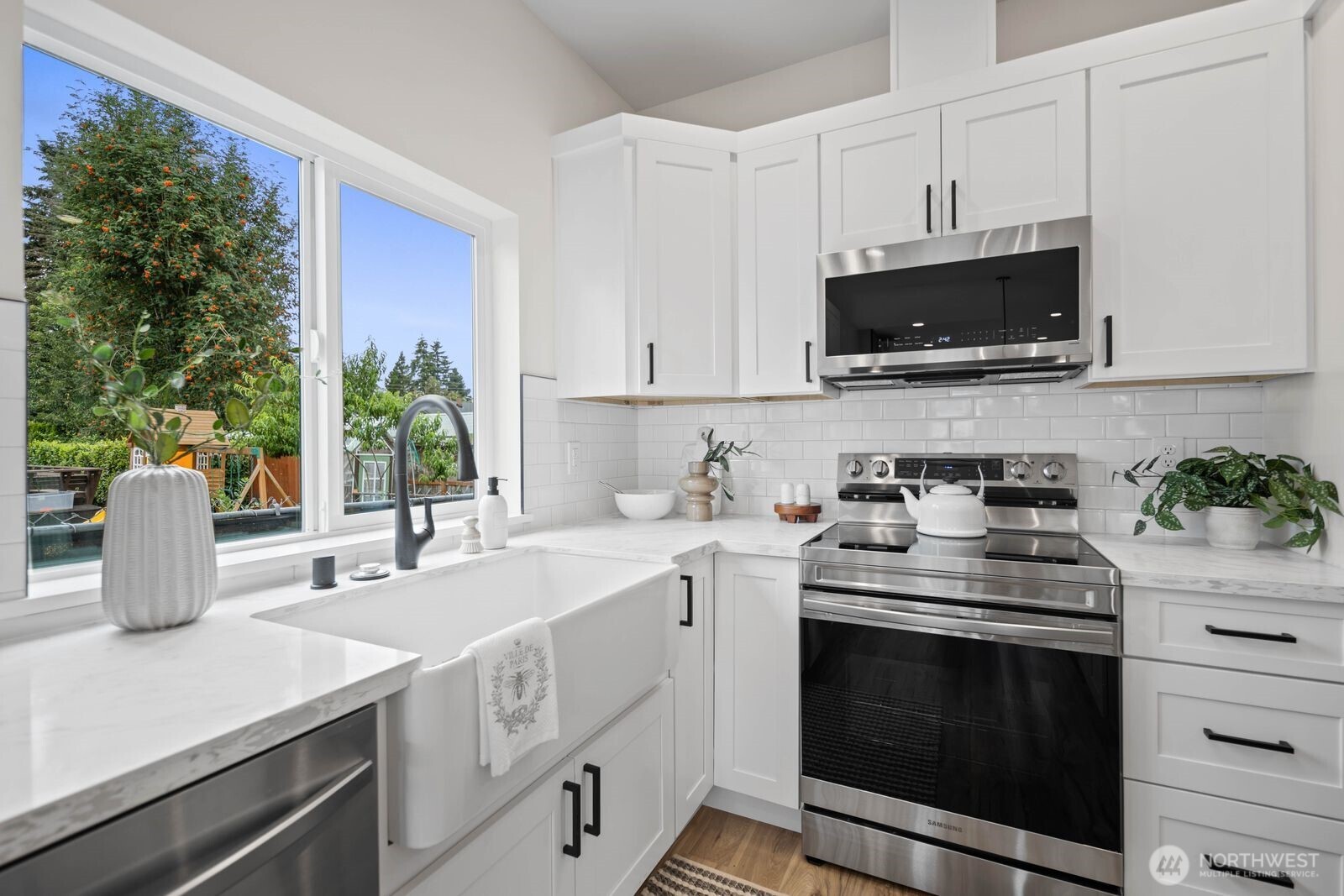 7638 S J Street Property Photo 19