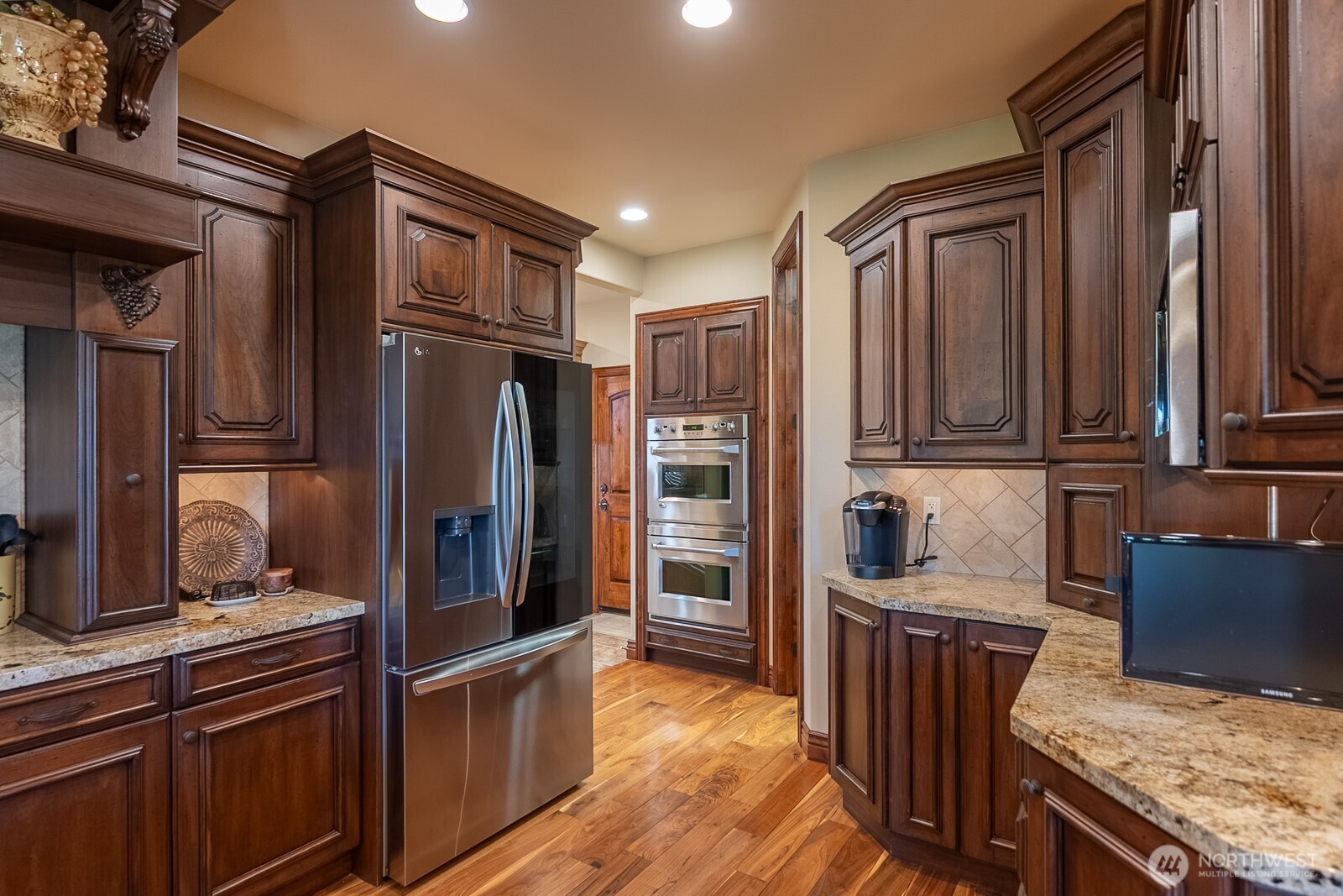 6589 Eagle Drive Property Photo 17