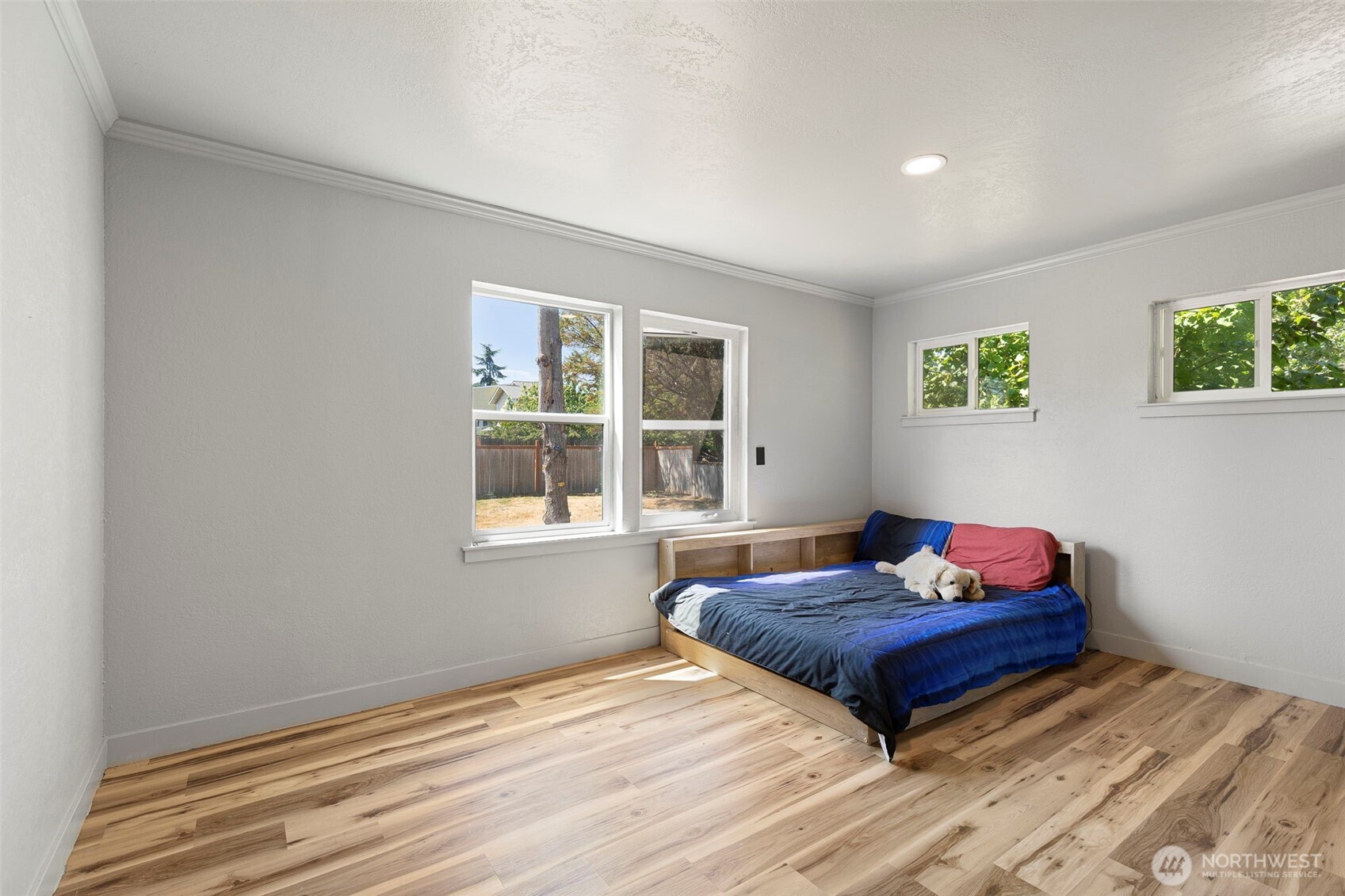 307 4th Street Property Photo 15
