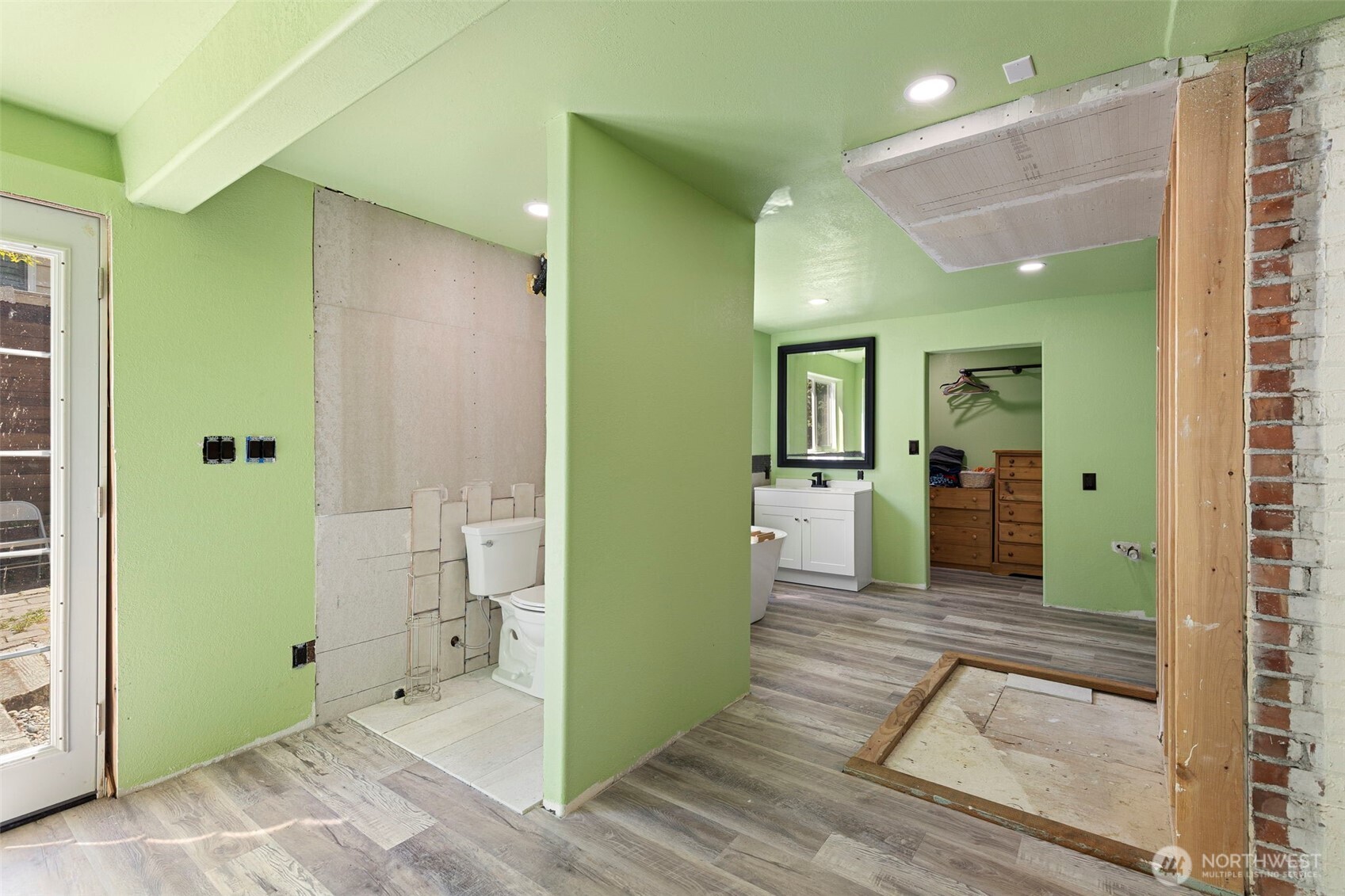 307 4th Street Property Photo 20