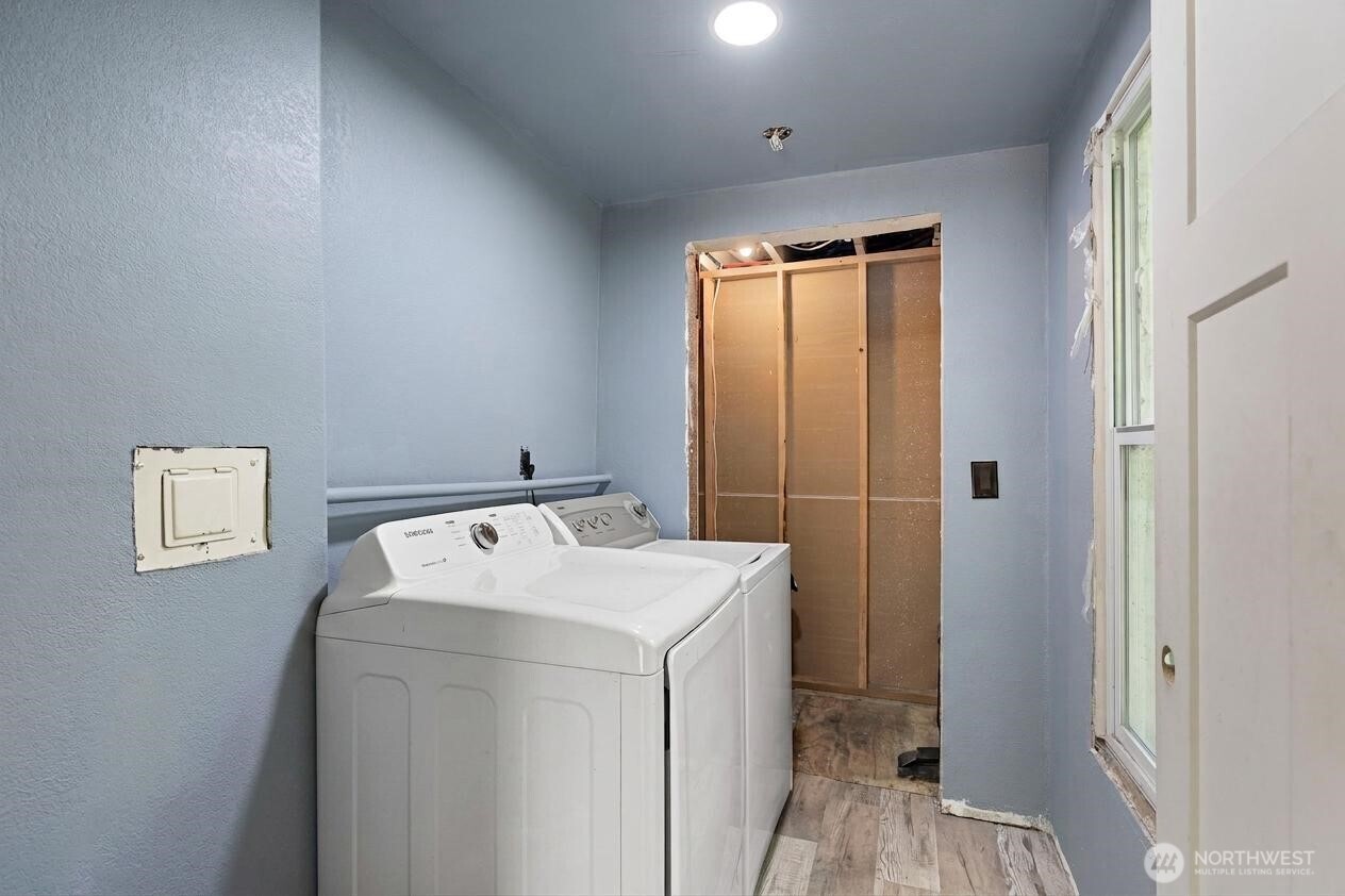 307 4th Street Property Photo 25