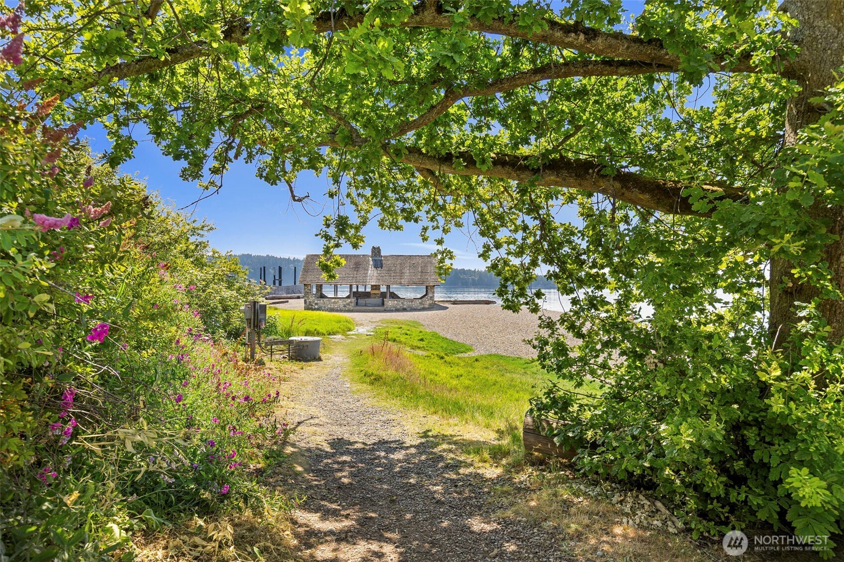 307 4th Street Property Photo 32