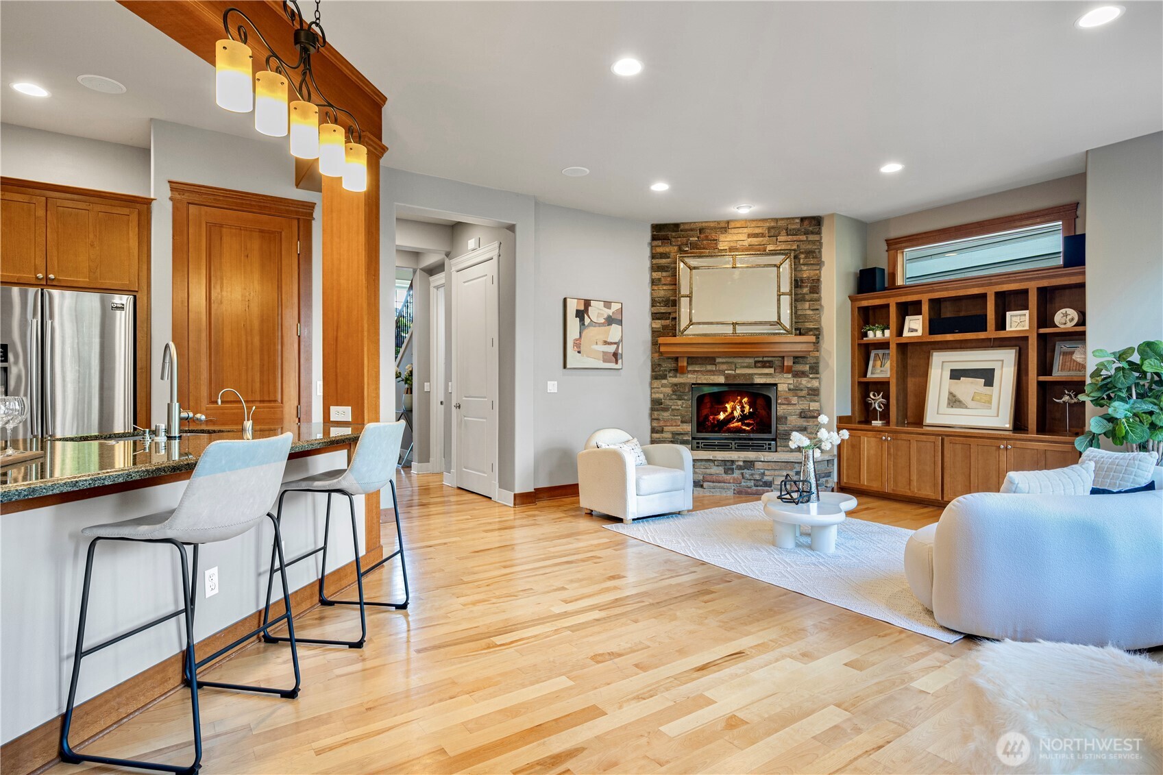 6611 Waterton Circle Property Photo 7