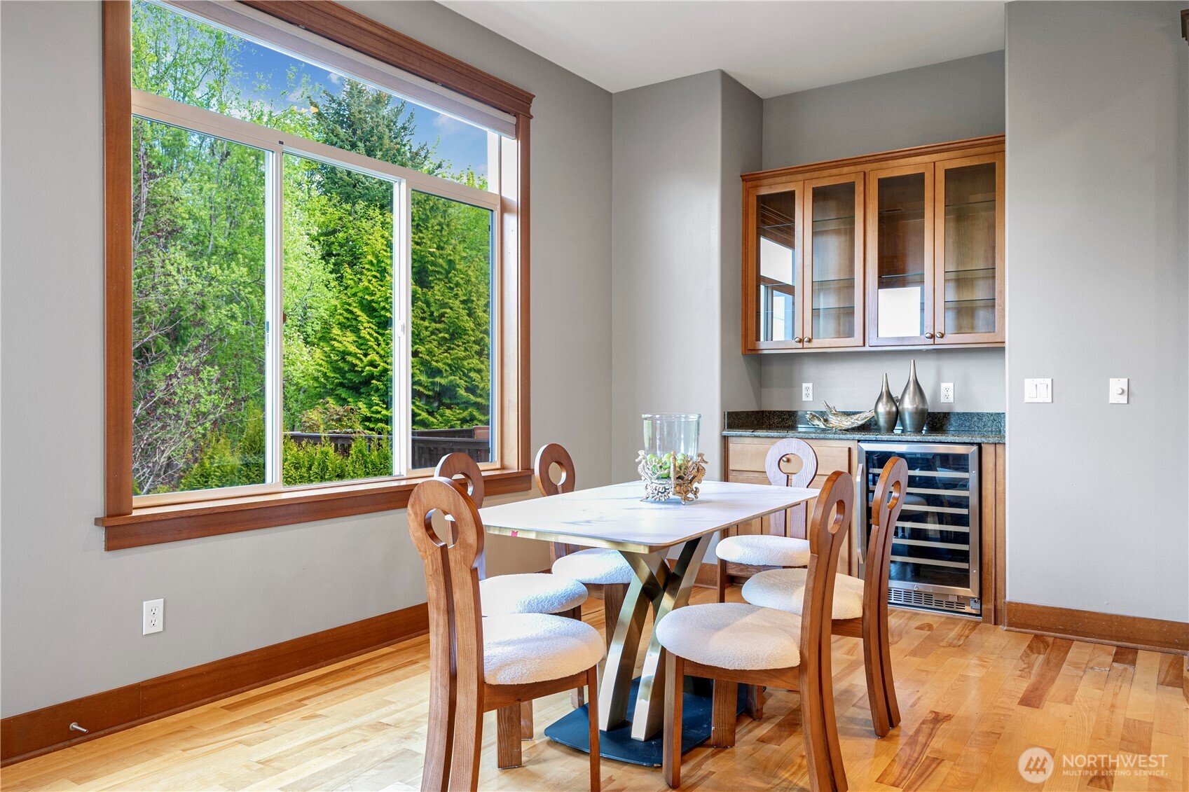 6611 Waterton Circle Property Photo 10