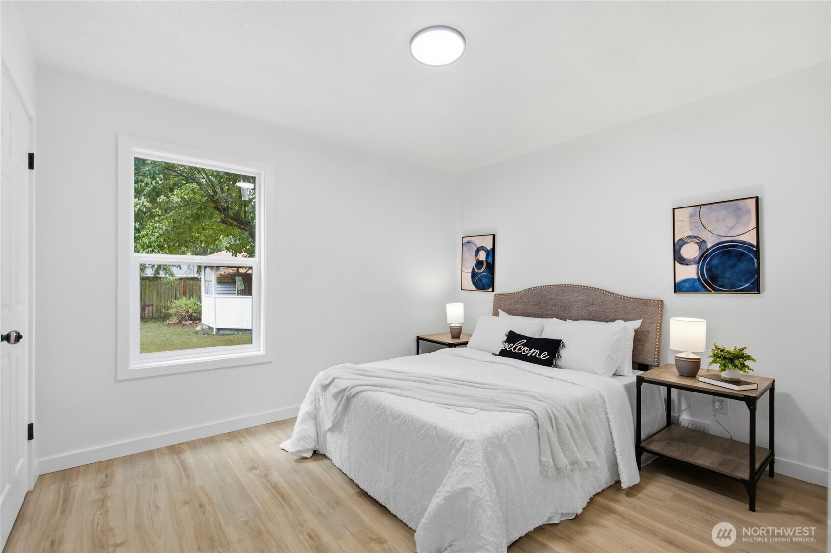 8407 Winona Street Property Photo 17