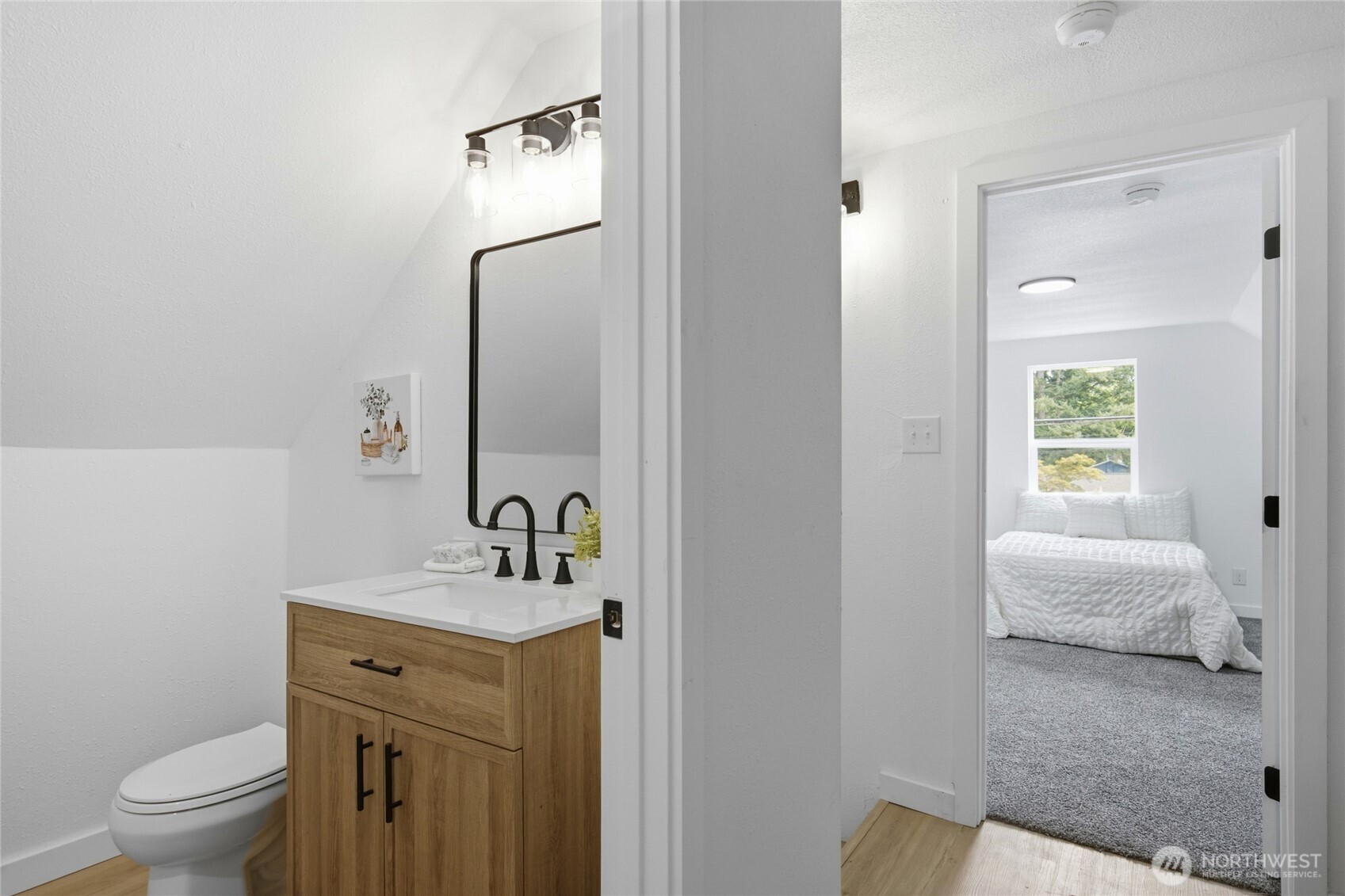 8407 Winona Street Property Photo 25