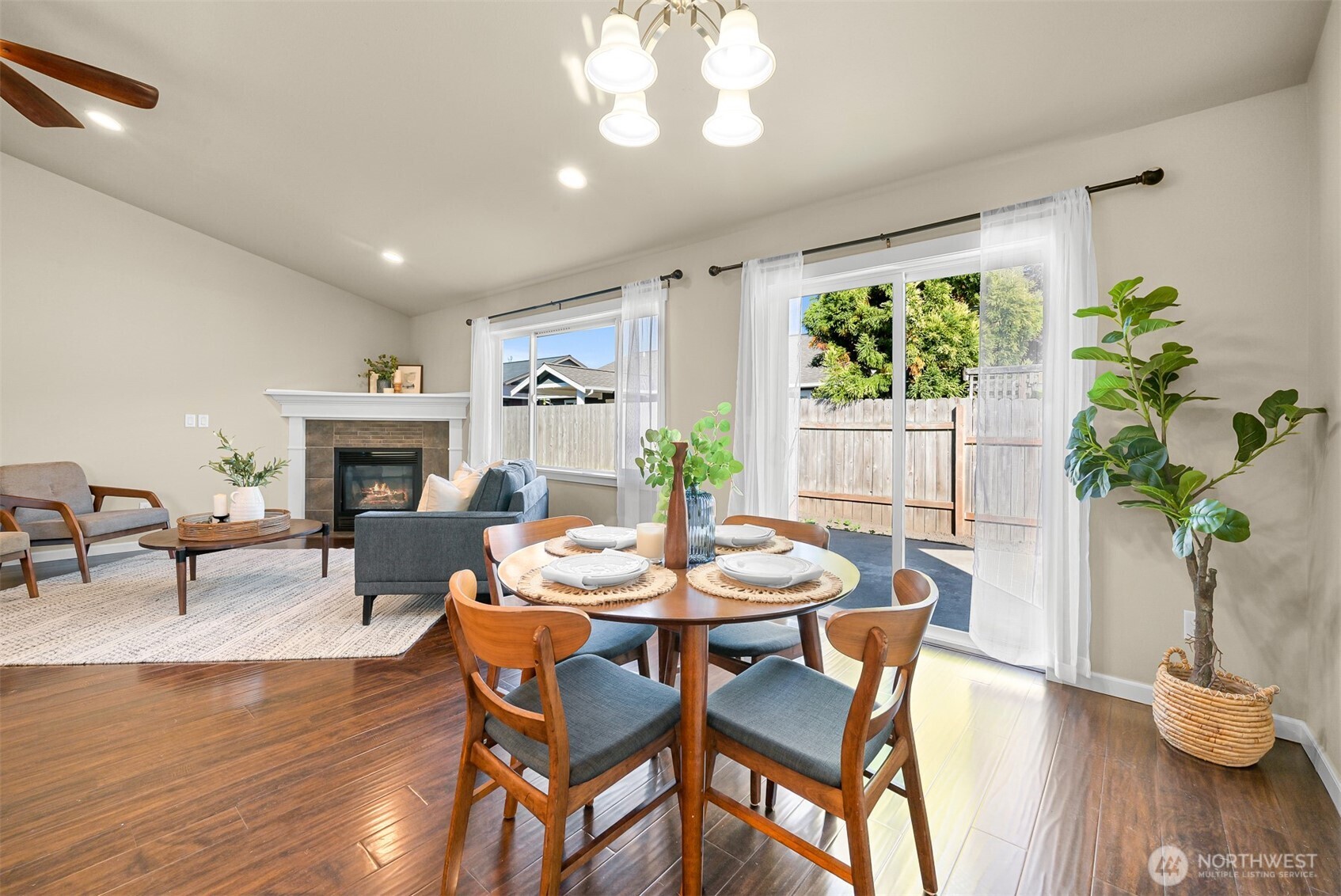 5562 Fisher Place Property Photo 8