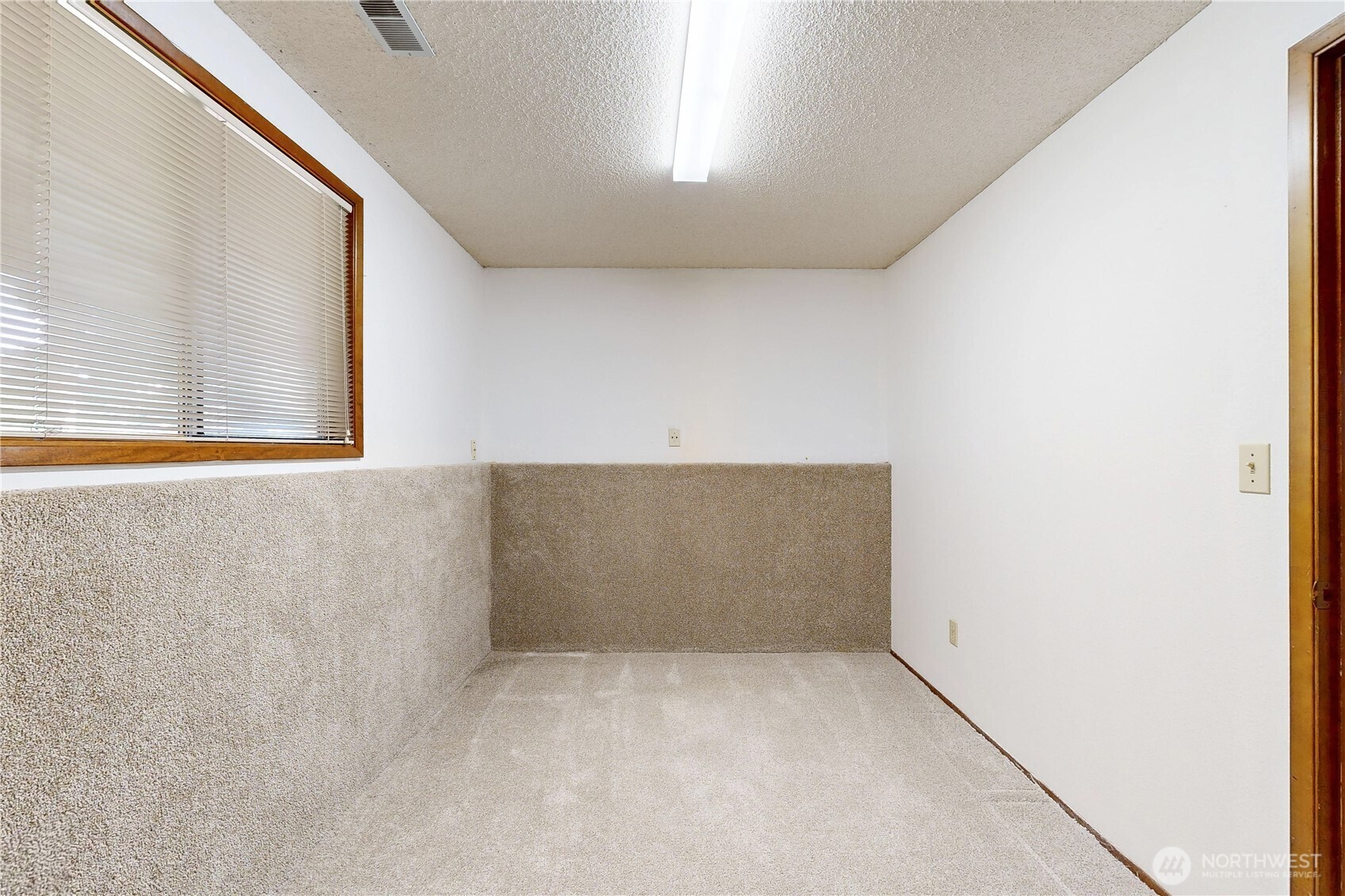1188 Lancer Drive Property Photo 24