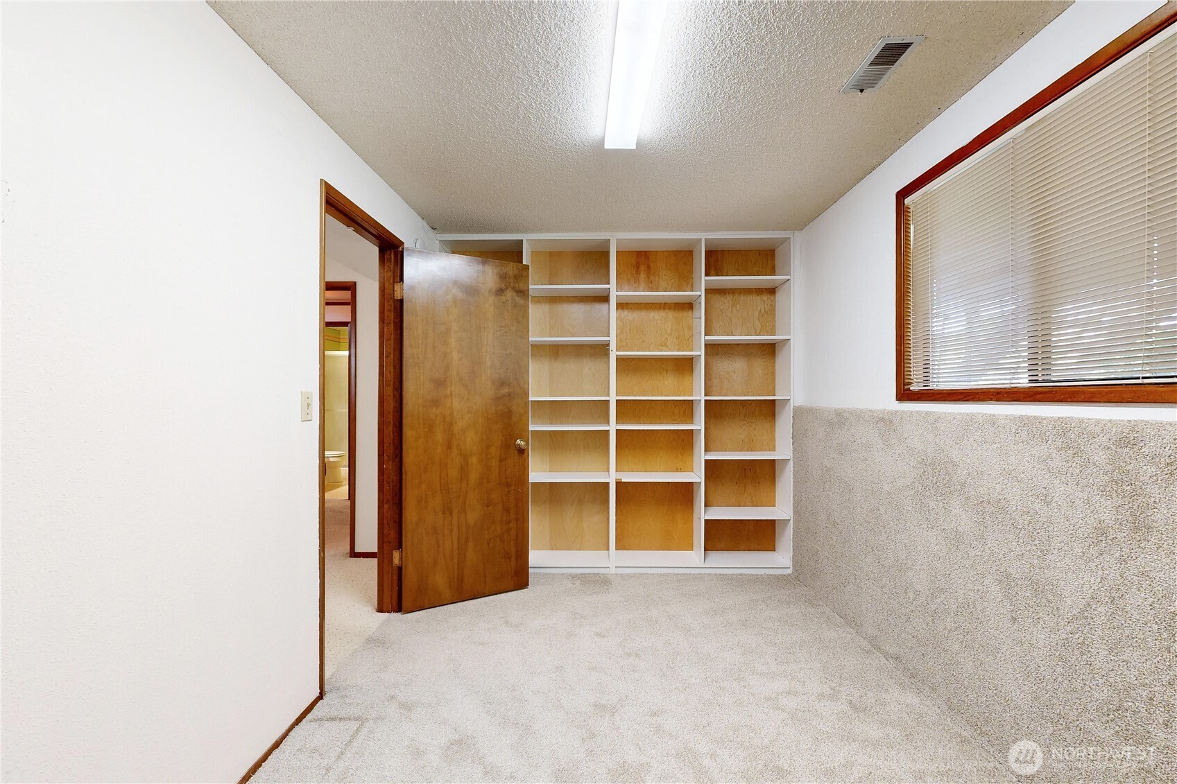 1188 Lancer Drive Property Photo 25