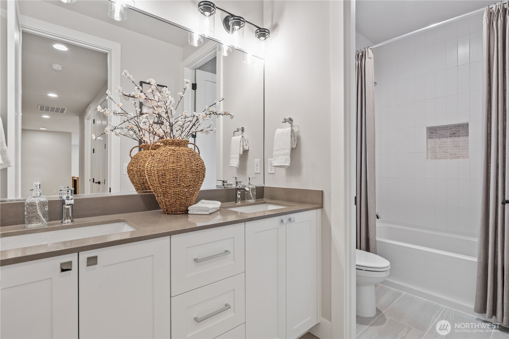 1606 146th Avenue Property Photo 34