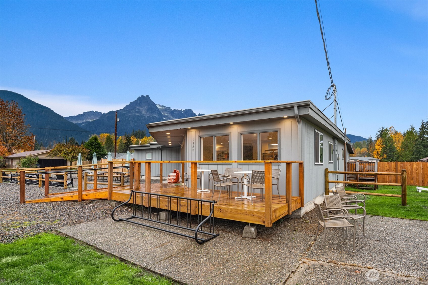 1180 Cascade Street Property Photo 1
