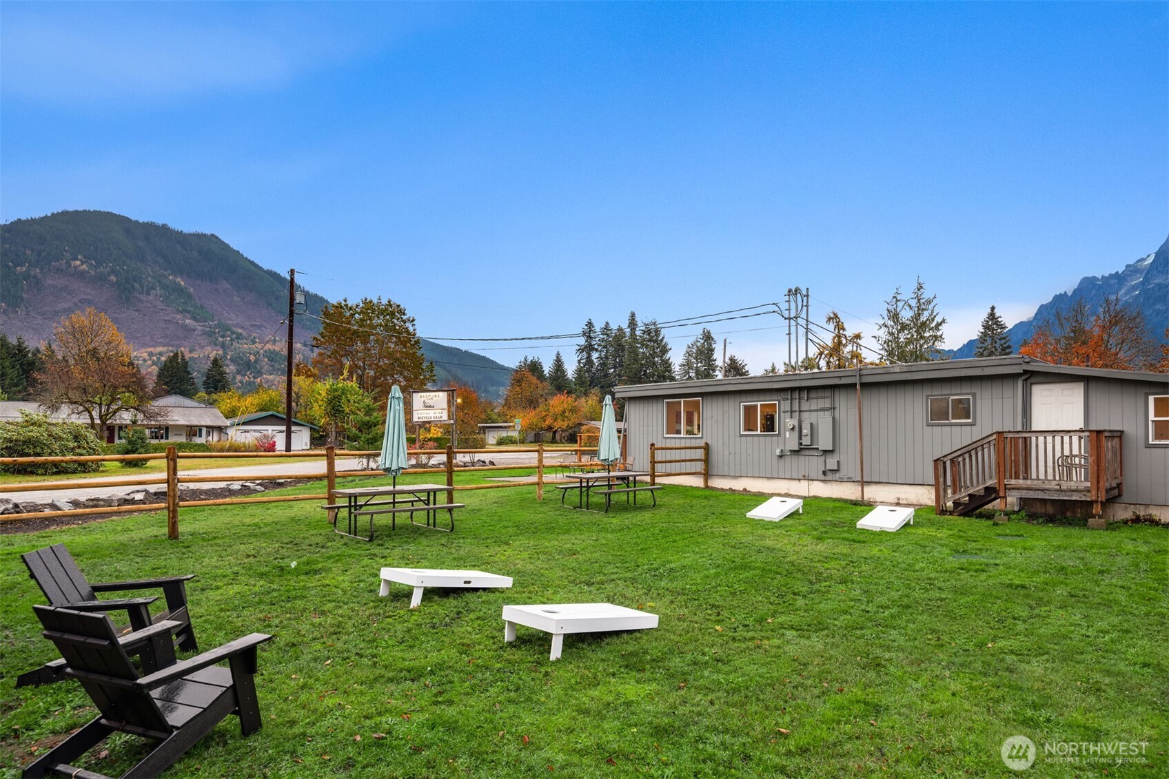1180 Cascade Street Property Photo 20