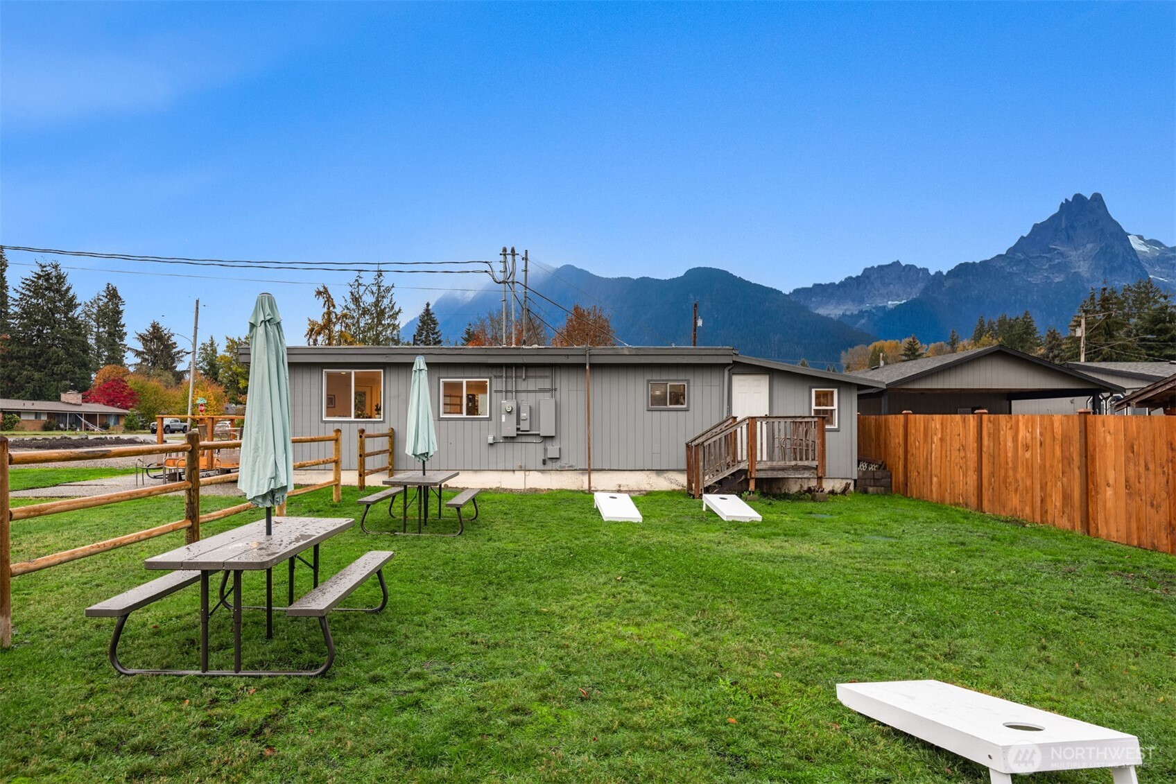 1180 Cascade Street Property Photo 21