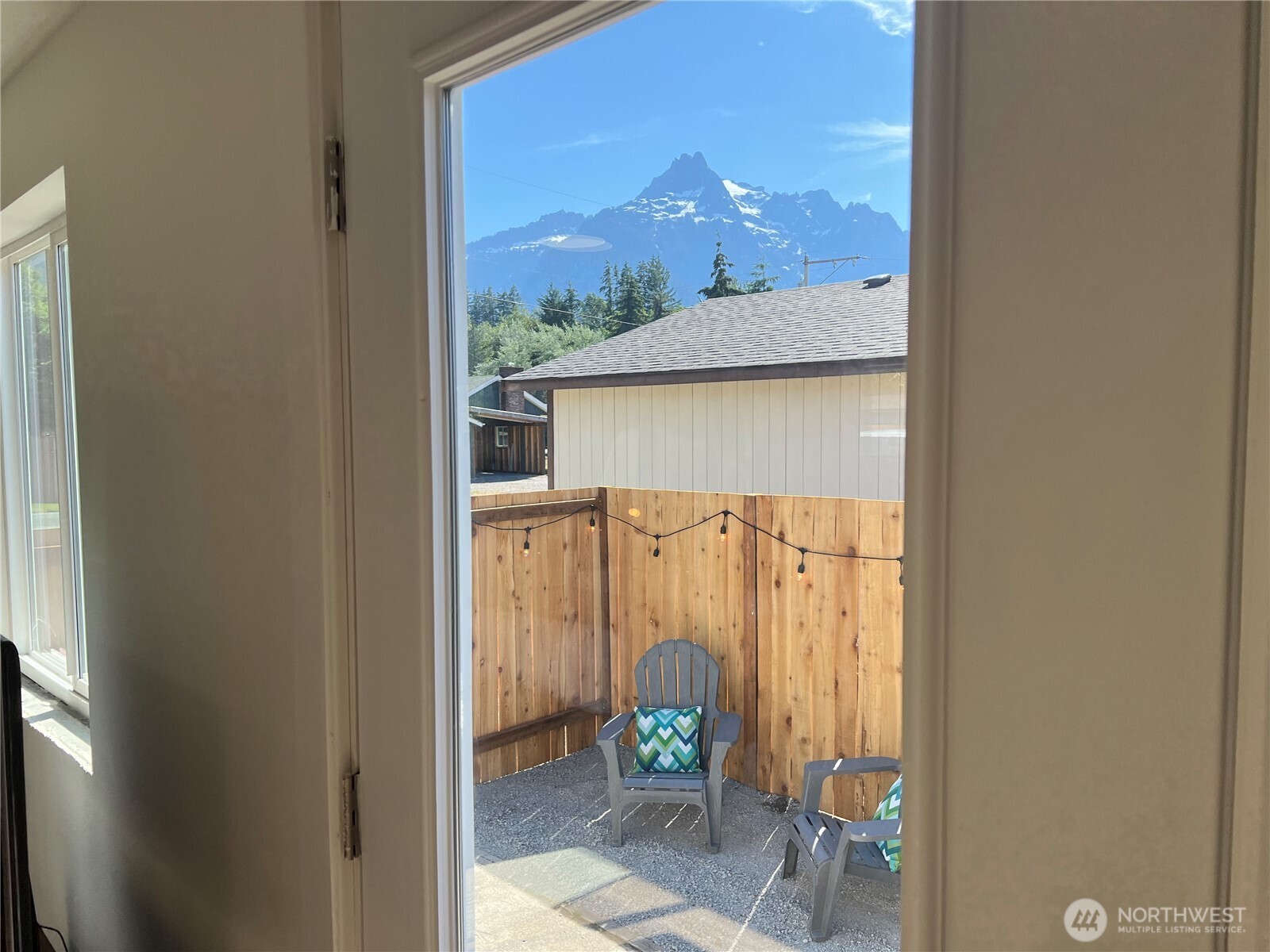 1180 Cascade Street Property Photo 28