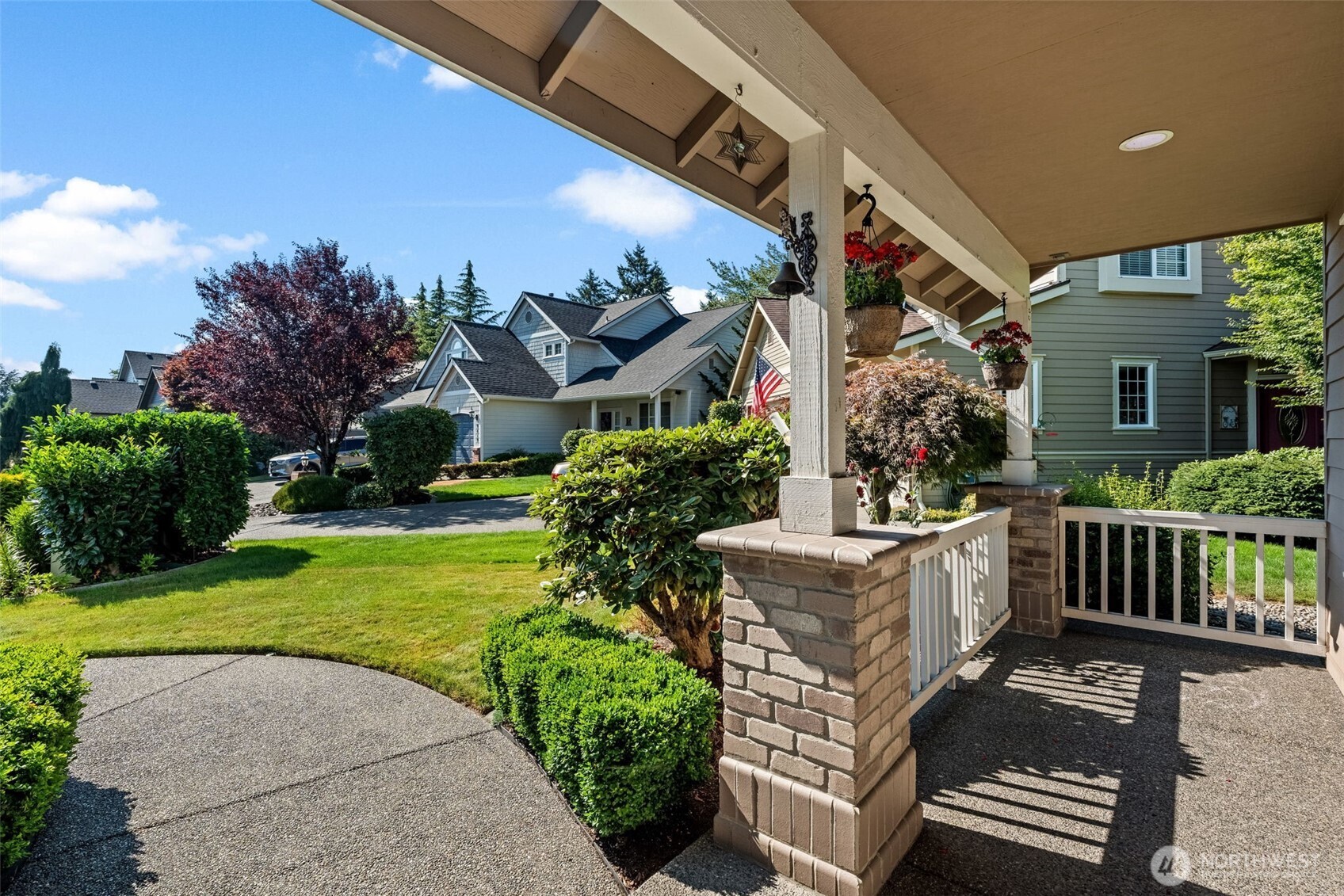 16805 95th Avenue Property Photo 3