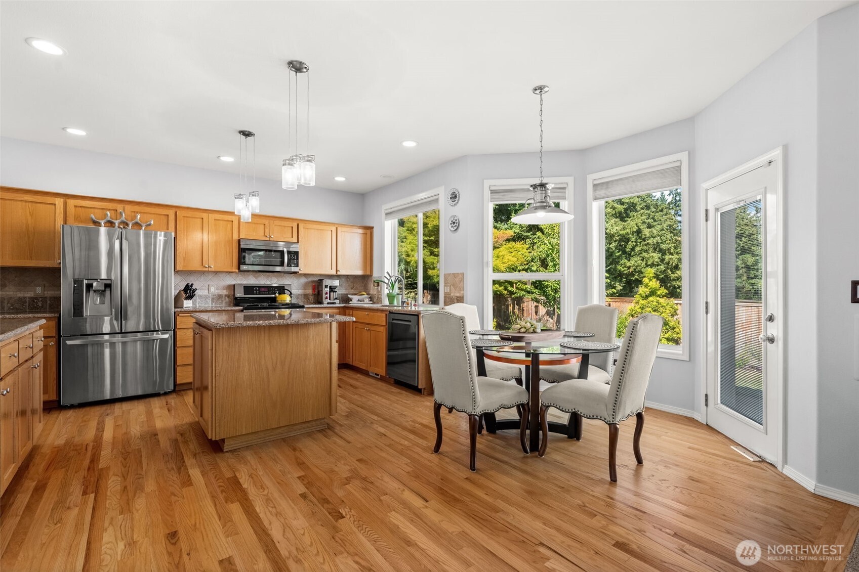 16805 95th Avenue Property Photo 8