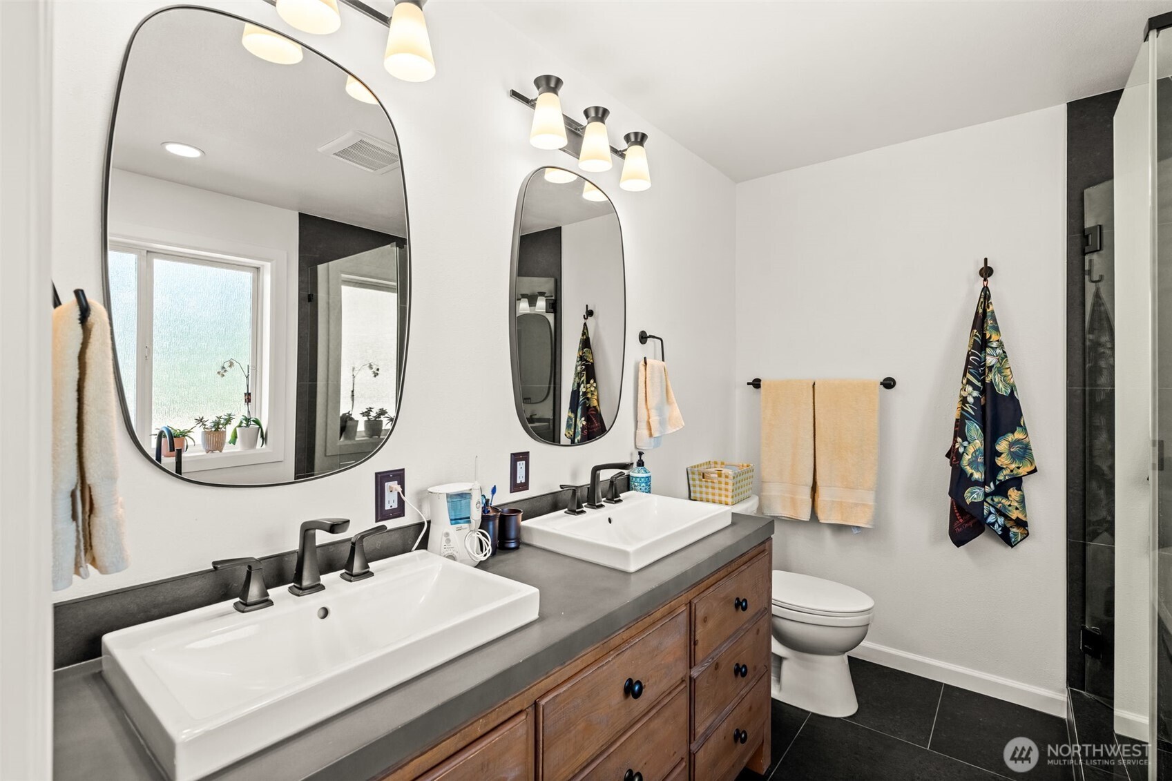 16805 95th Avenue Property Photo 19