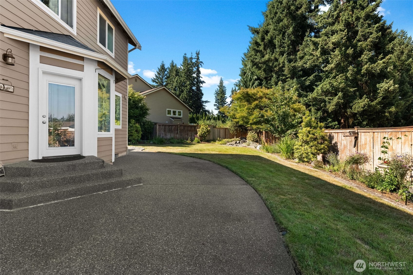 16805 95th Avenue Property Photo 32