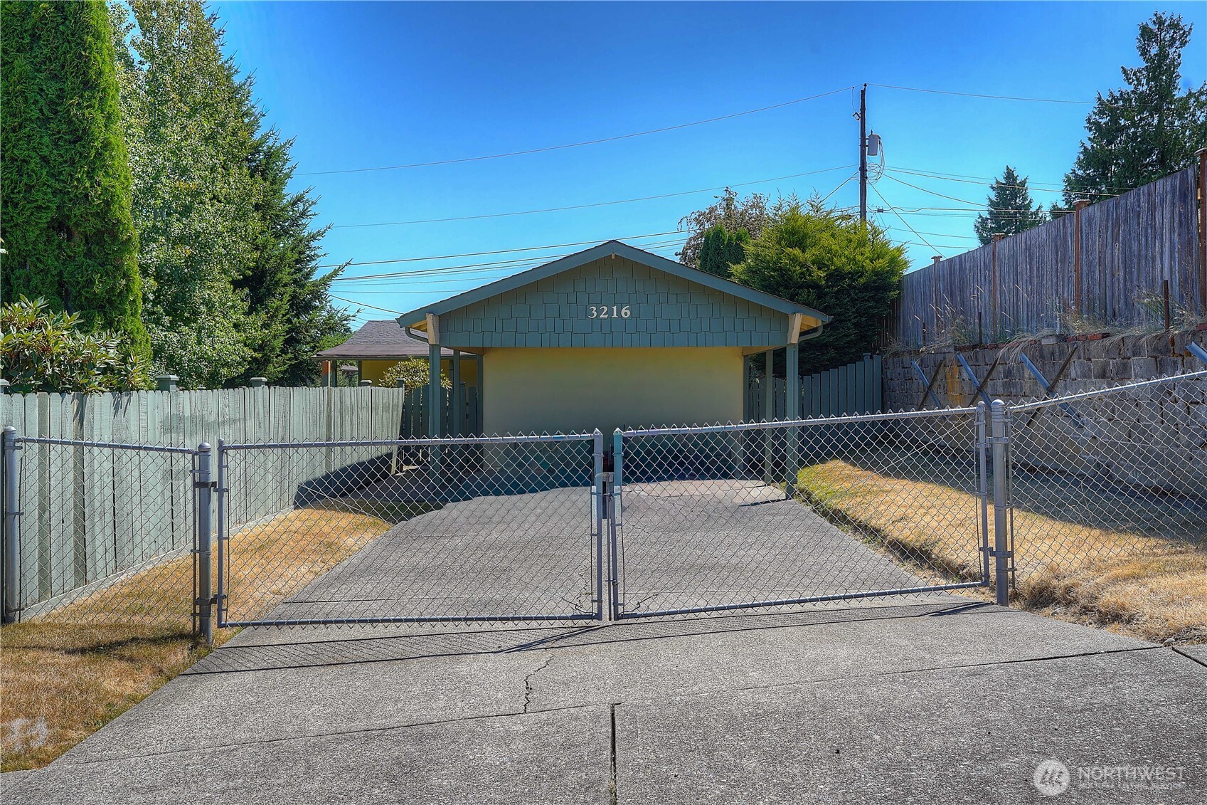 3216 S 15th Street Property Photo 6