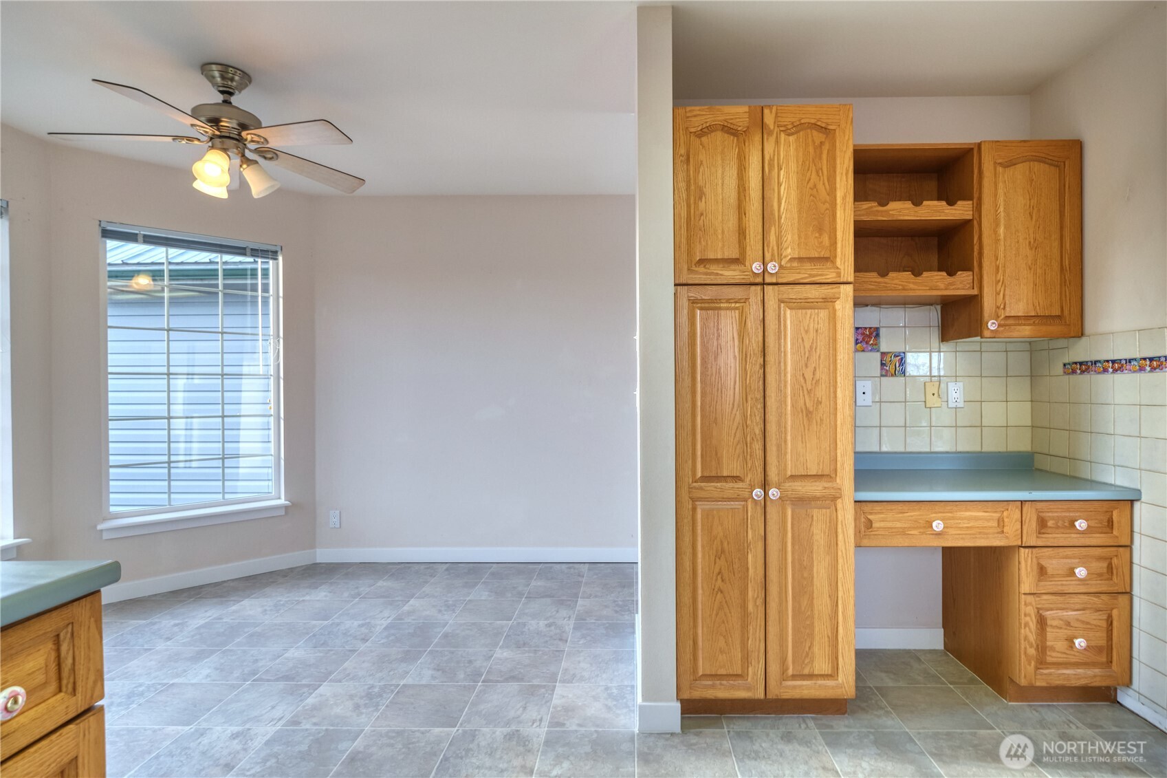 1648 Harbor Seal Drive Property Photo 13