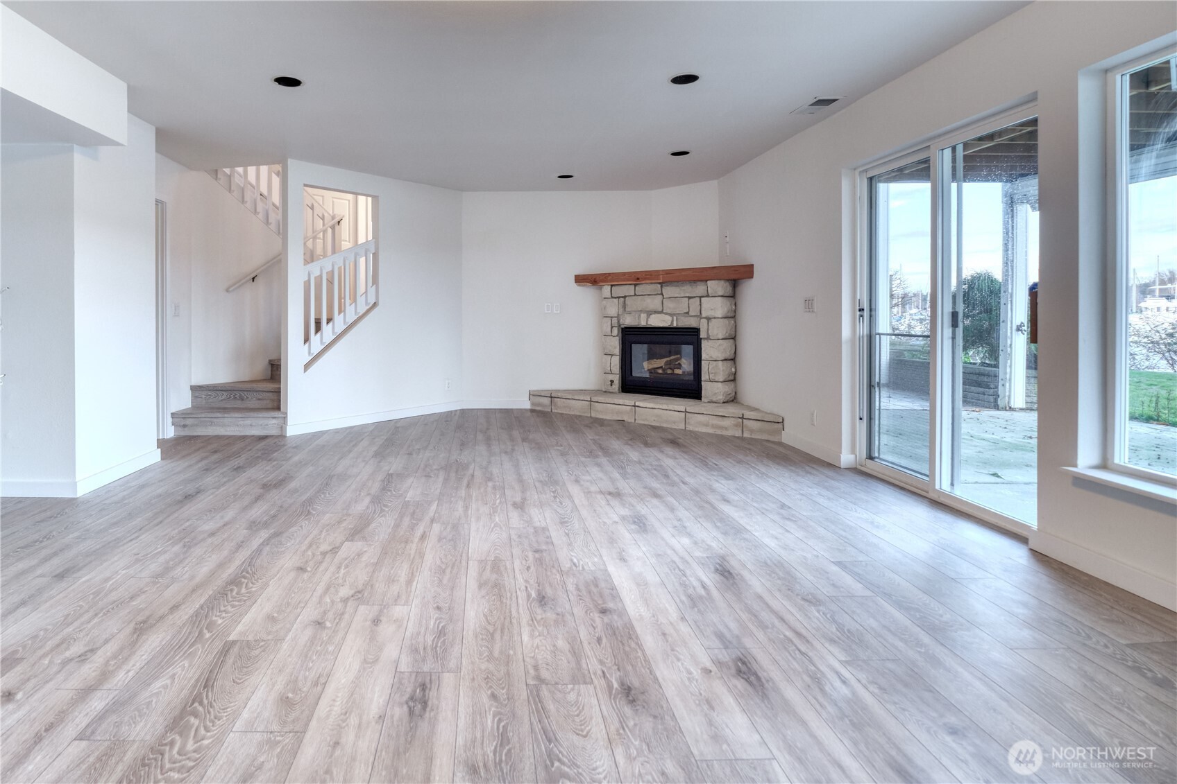 1648 Harbor Seal Drive Property Photo 26