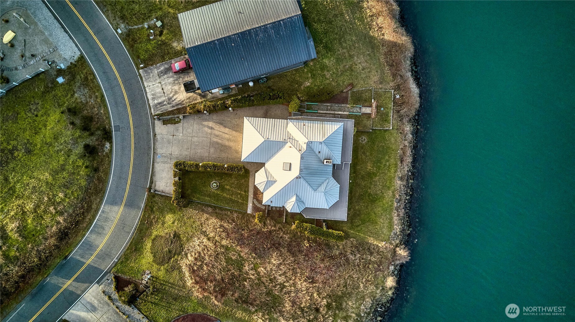 1648 Harbor Seal Drive Property Photo 33