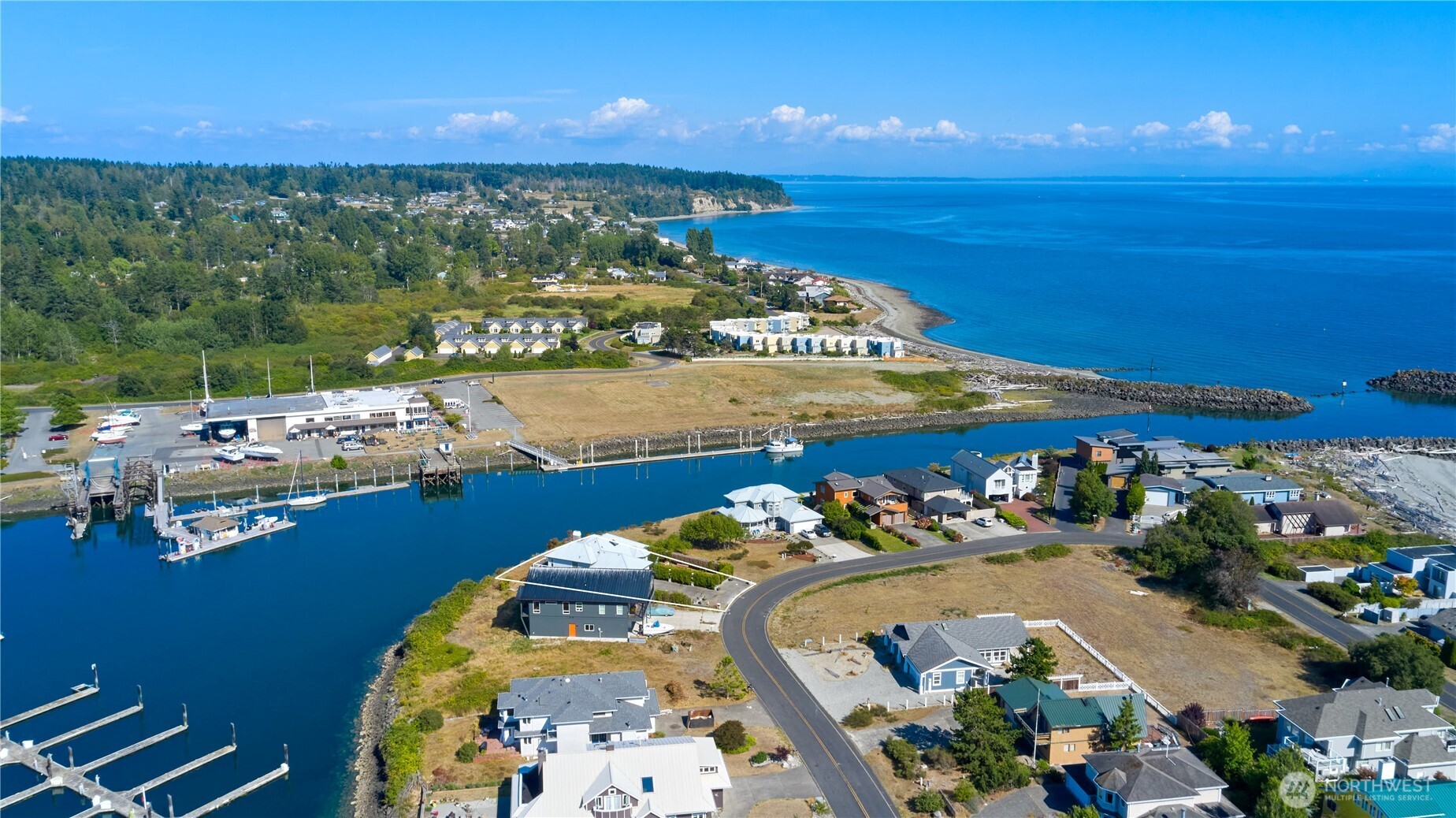 1648 Harbor Seal Drive Property Photo 39