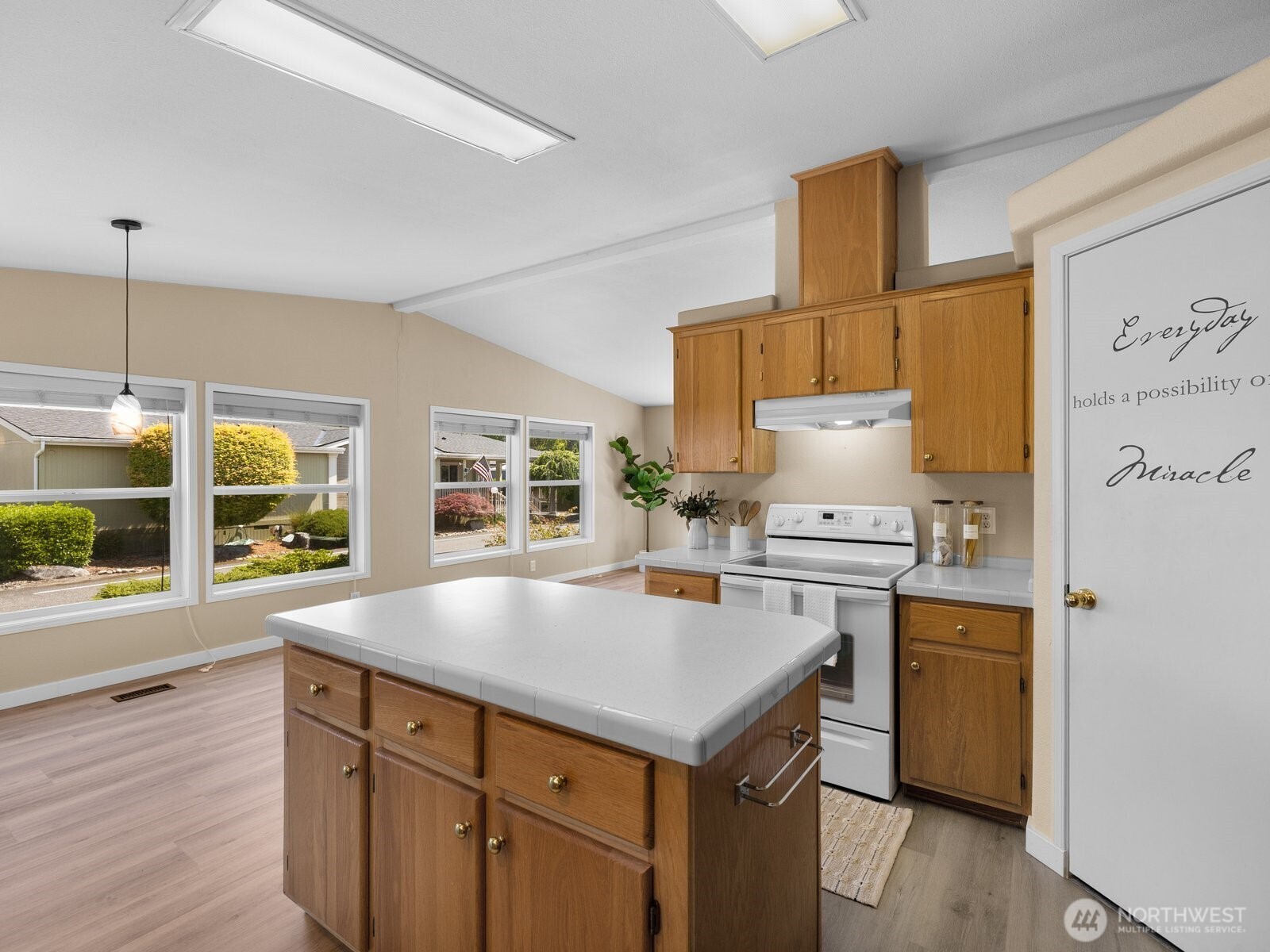 14727 43rd Avenue 52 Property Photo 10