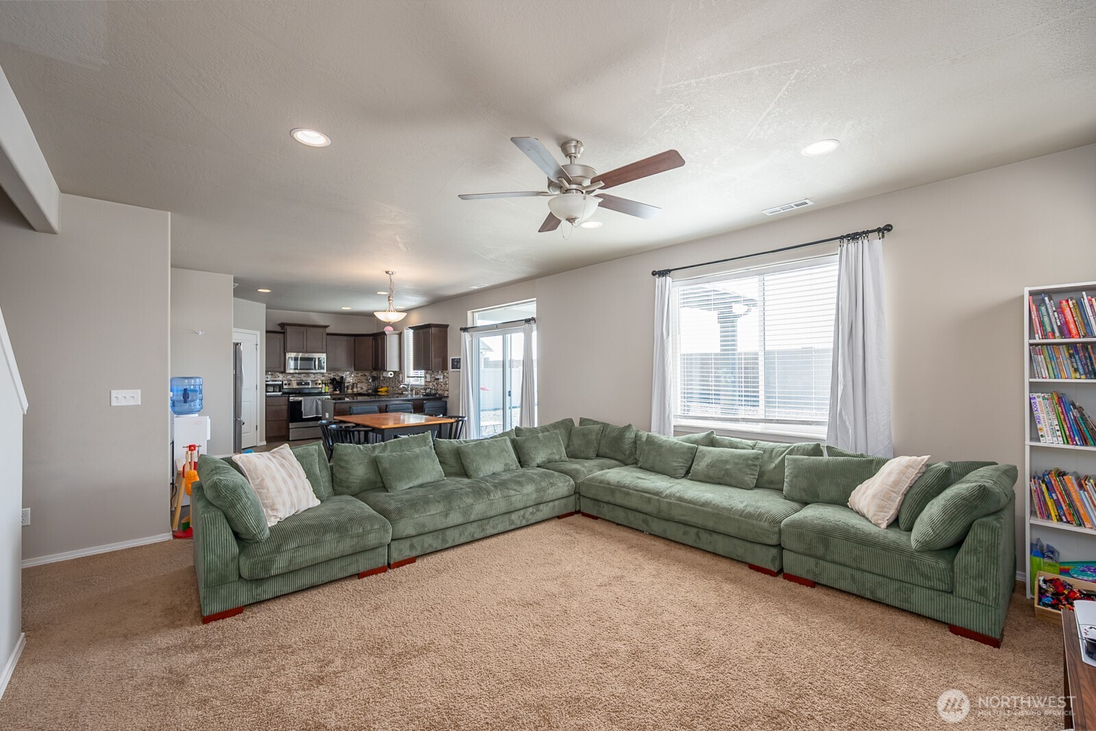 714 N Doumit Drive Property Photo 31