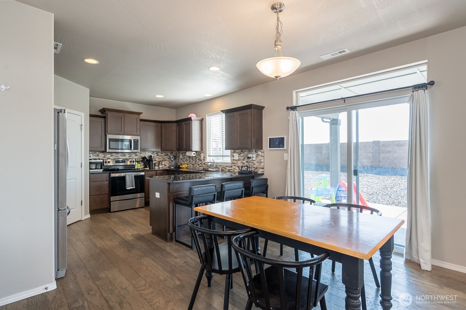 714 N Doumit Drive Property Photo 35